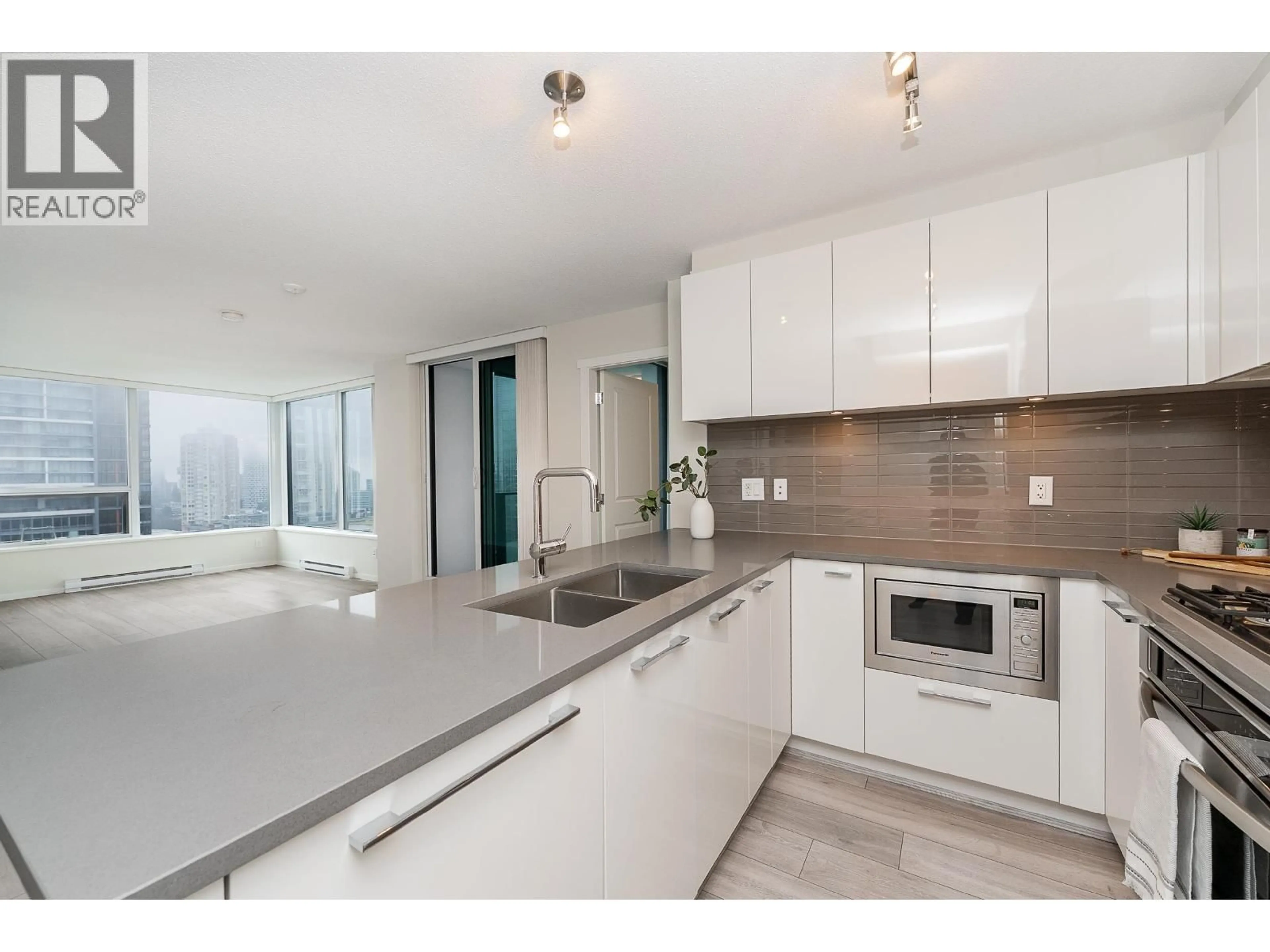 Unknown for 2007 - 6658 DOW AVENUE, Burnaby British Columbia V5H0C7