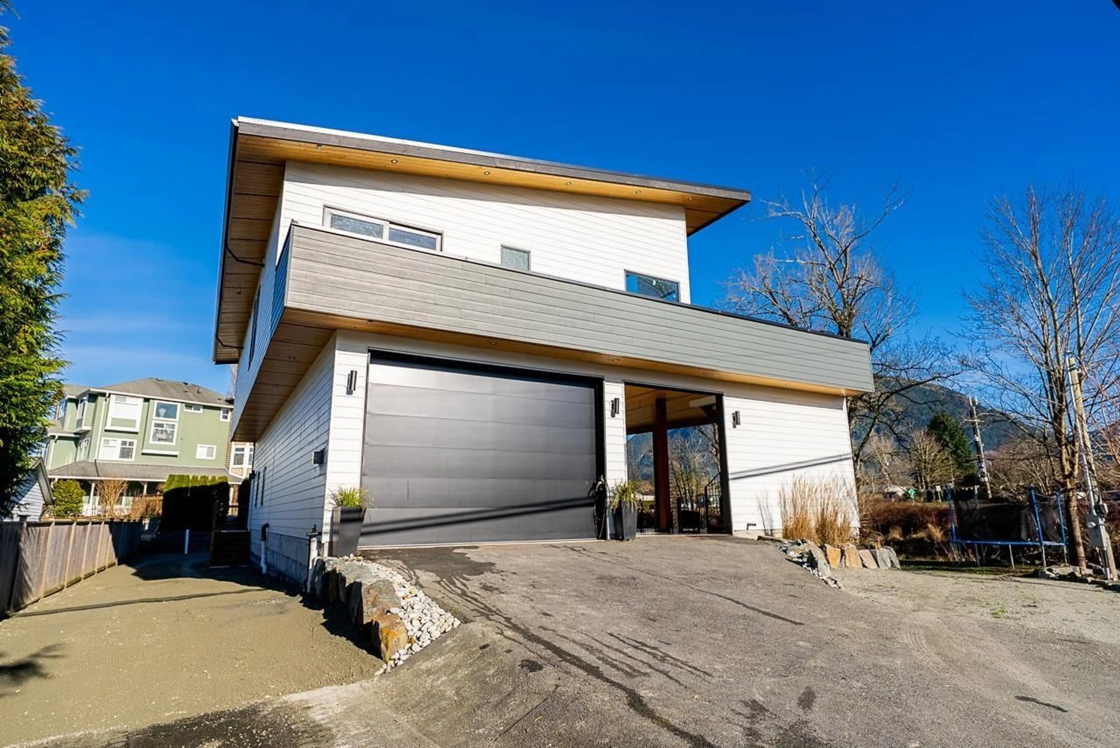 Home with vinyl exterior material, street for 35727 SHOOK ROAD, Mission British Columbia V2V7L7