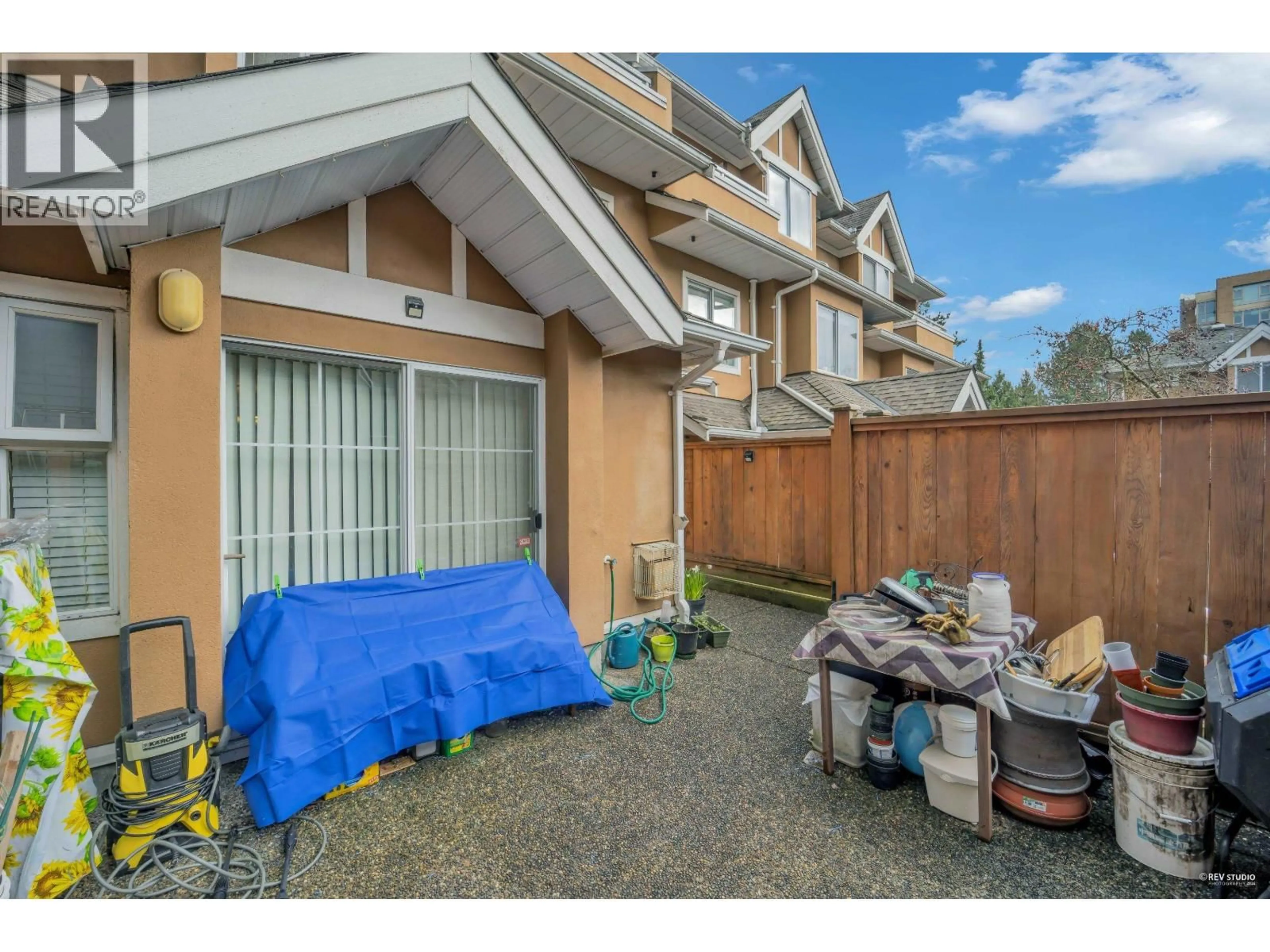 Patio, street for 25 - 7488 SALISBURY AVENUE, Burnaby British Columbia V5E3A3