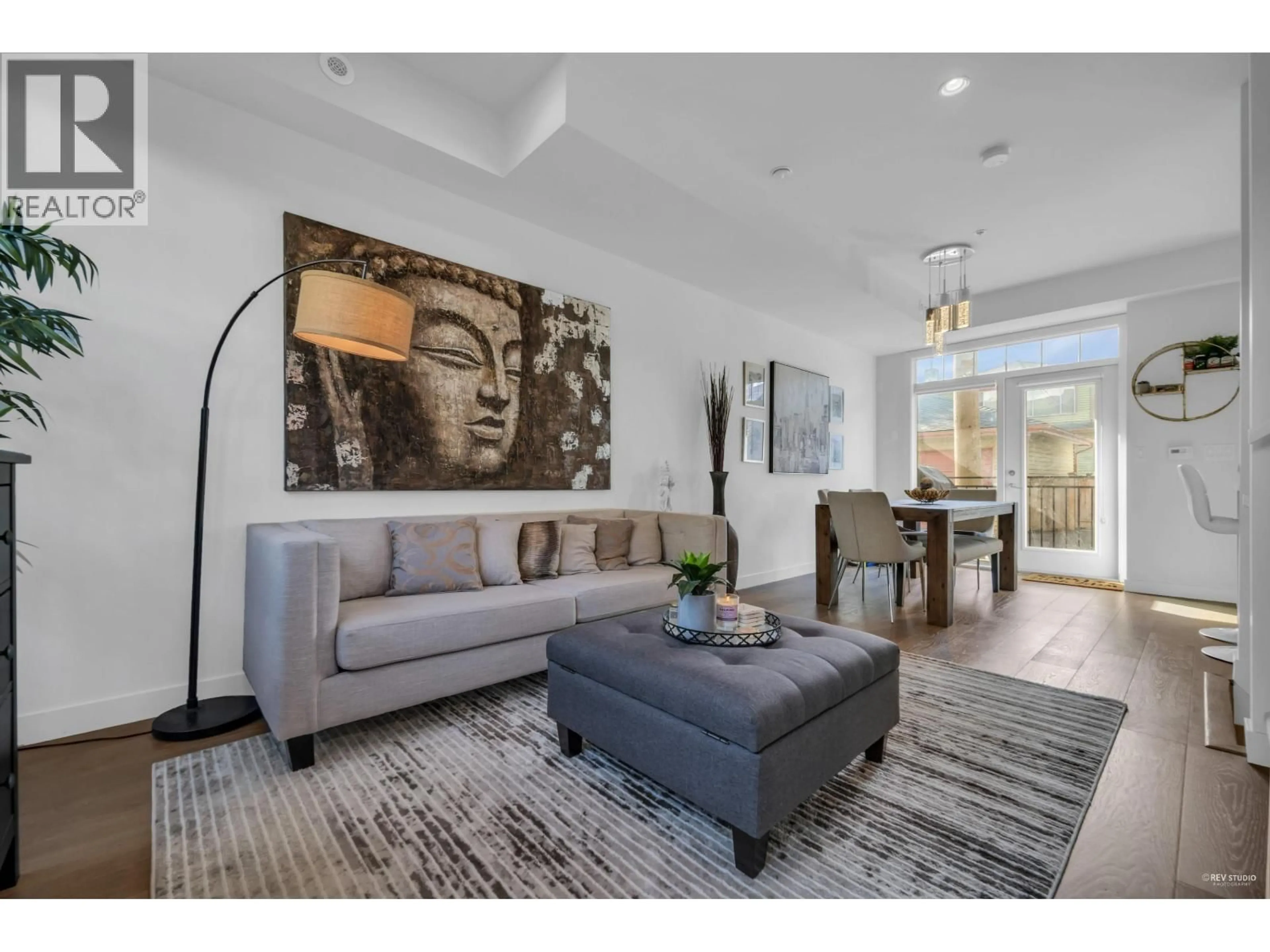 Living room with furniture, unknown for 7901 OAK STREET, Vancouver British Columbia V6P4A6