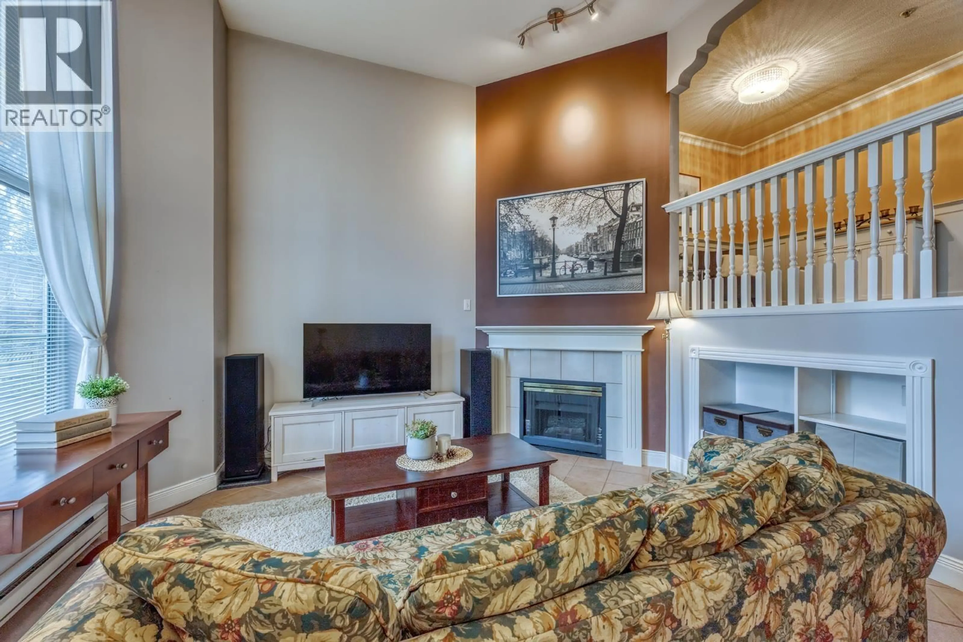 Living room with furniture, unknown for 41 - 19034 MCMYN ROAD, Pitt Meadows British Columbia V3Y2N8