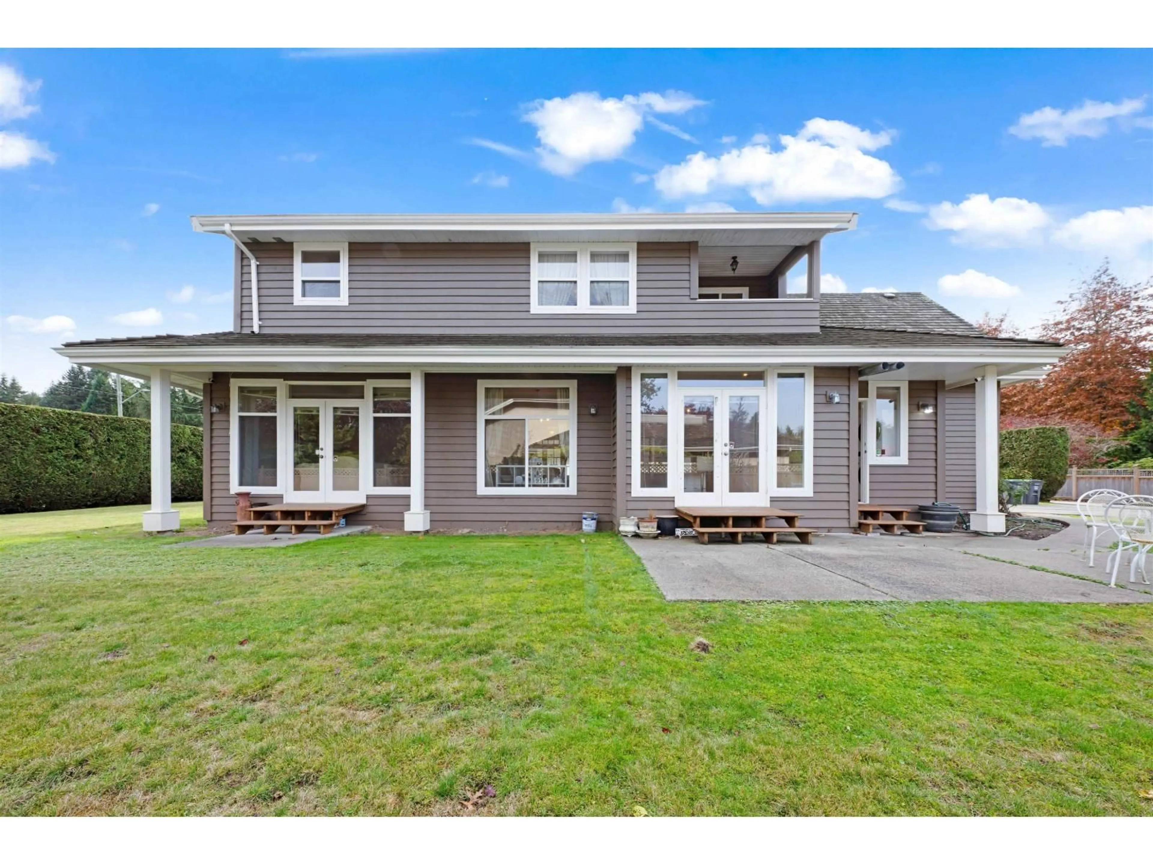 Home with vinyl exterior material, unknown for 13989 29 AVENUE, Surrey British Columbia V4P2N1