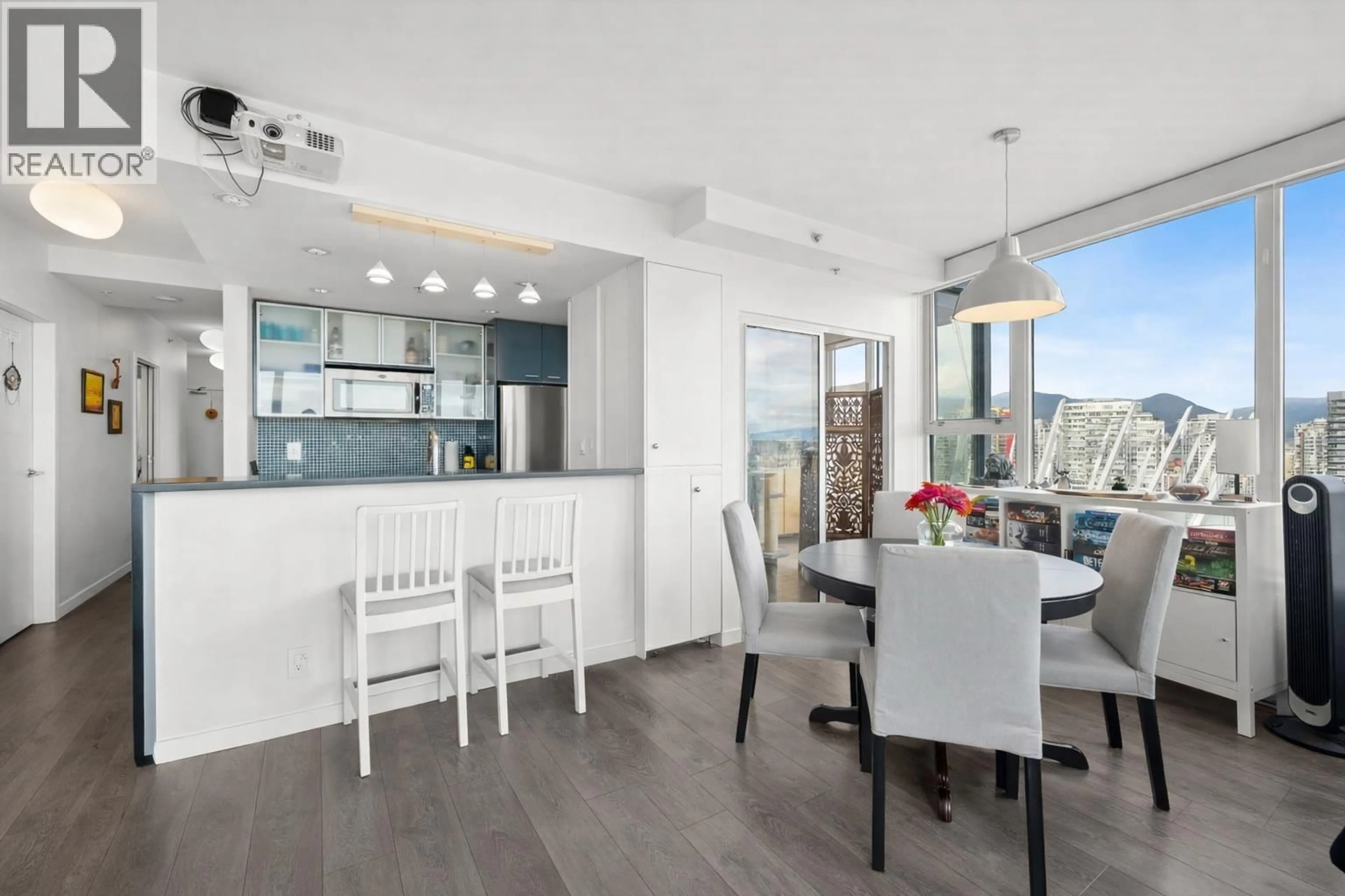 Open concept kitchen, wood/laminate floor for 3302 - 33 SMITHE STREET, Vancouver British Columbia V6B0B5