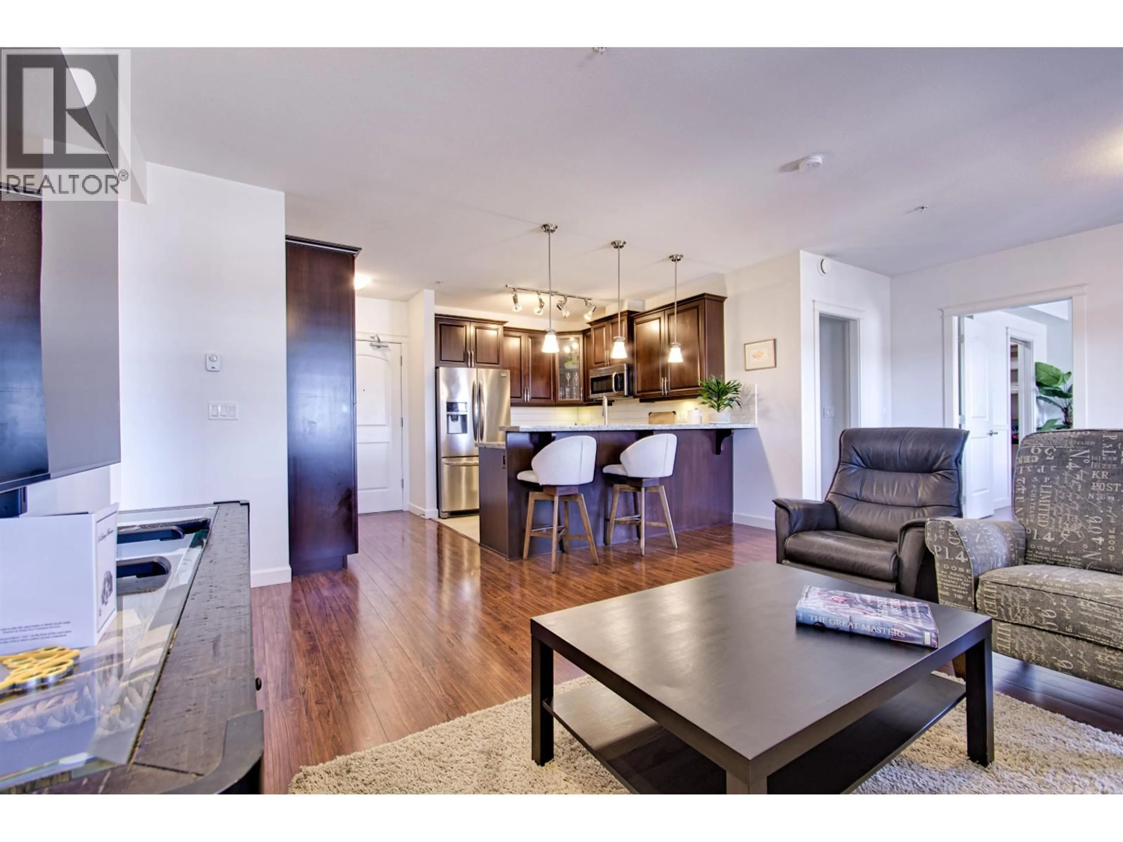 Open concept kitchen, wood/laminate floor for 211 - 12655 190A STREET, Pitt Meadows British Columbia V3Y0E9