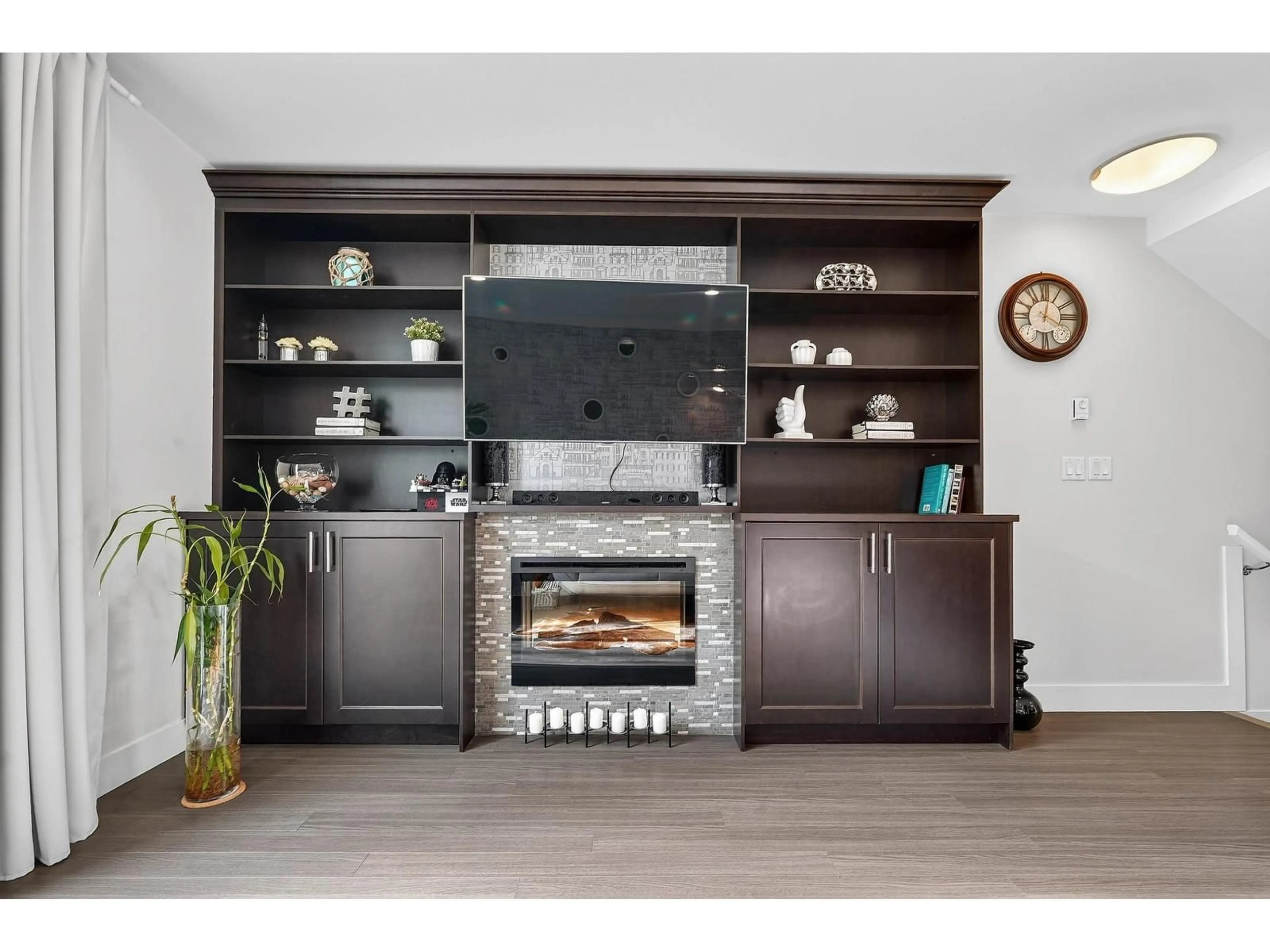 Unknown for 20 - 3039 156 STREET, Surrey British Columbia V3Z6T5