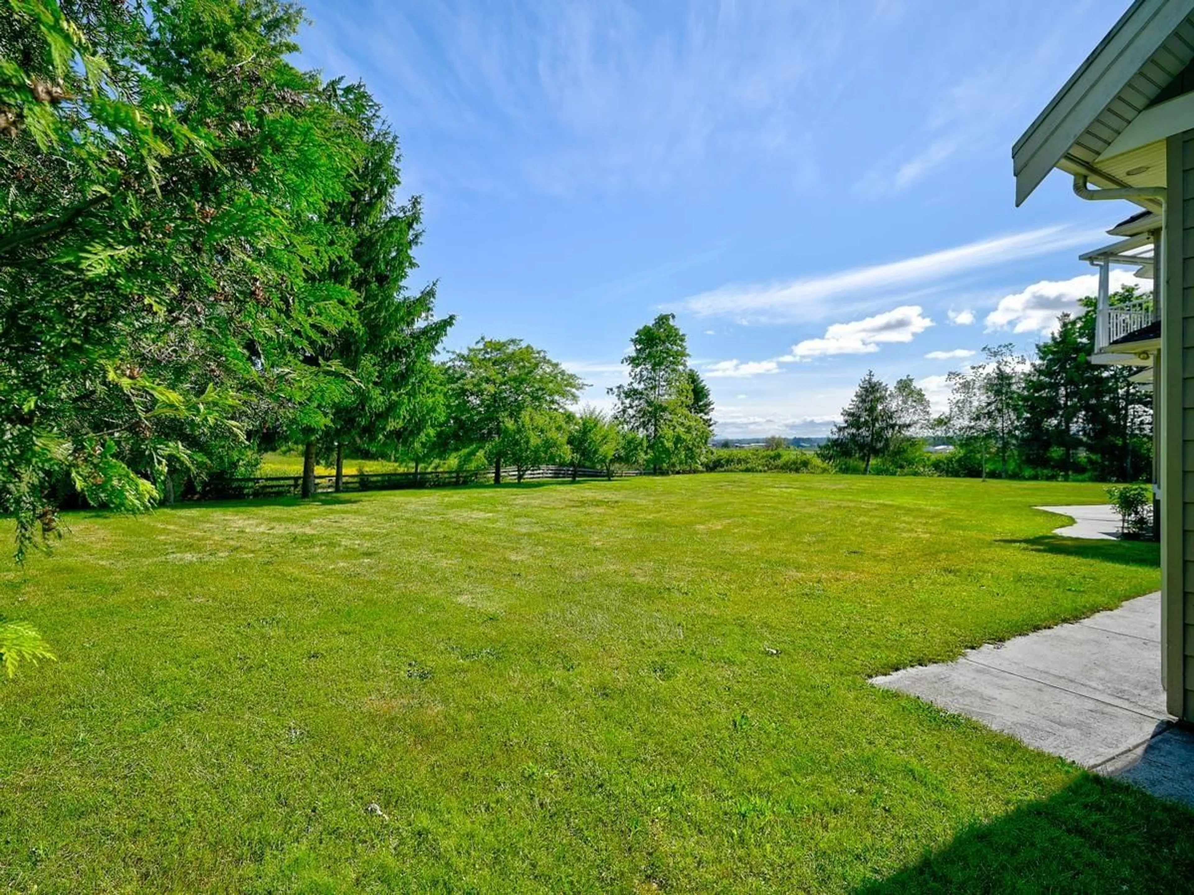 Unknown for 3652 164A STREET, Surrey British Columbia V3Z0M1