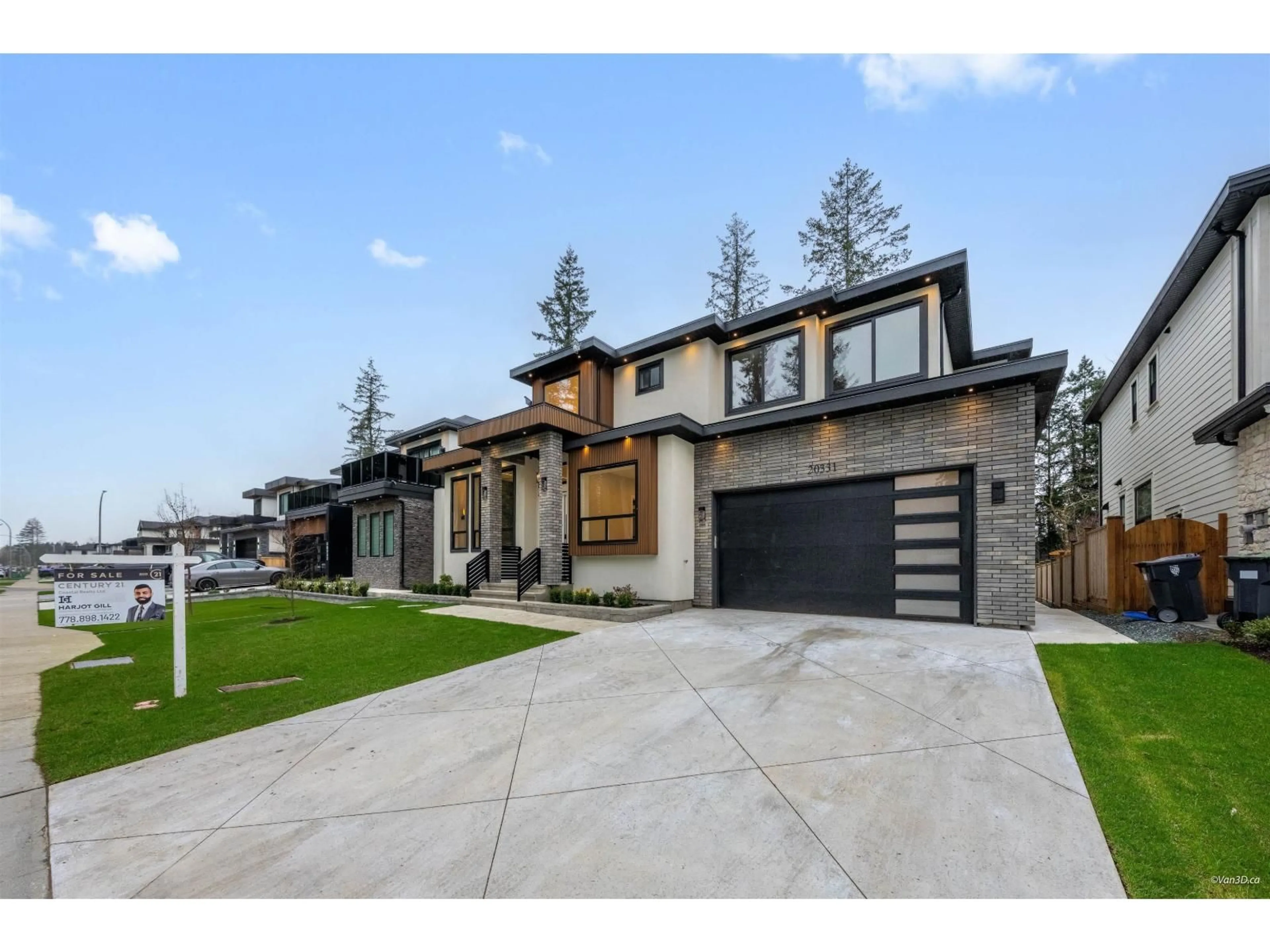 Home with brick exterior material, street for 20331 27 AVENUE, Langley British Columbia V2Z0B6