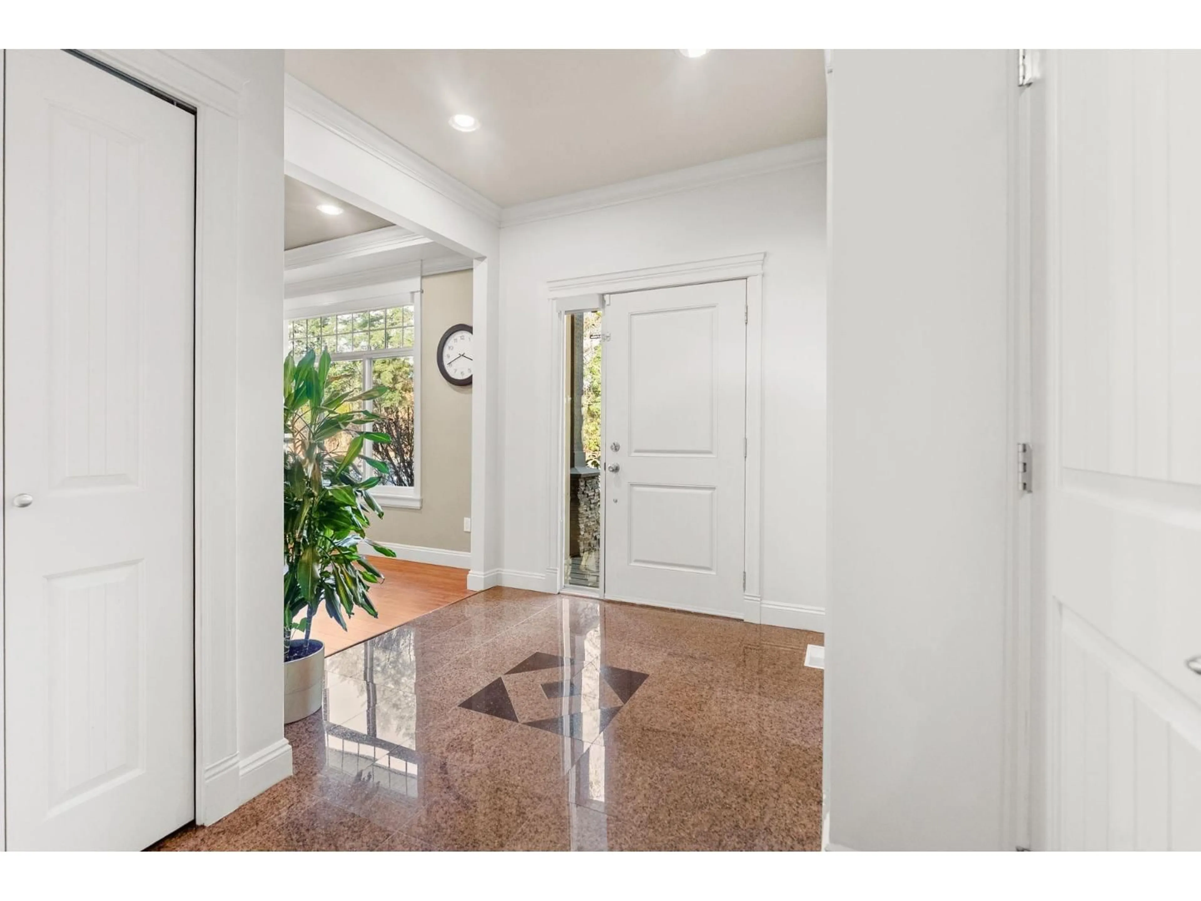 Indoor foyer for 7397 202A STREET, Langley British Columbia V2Y0A8