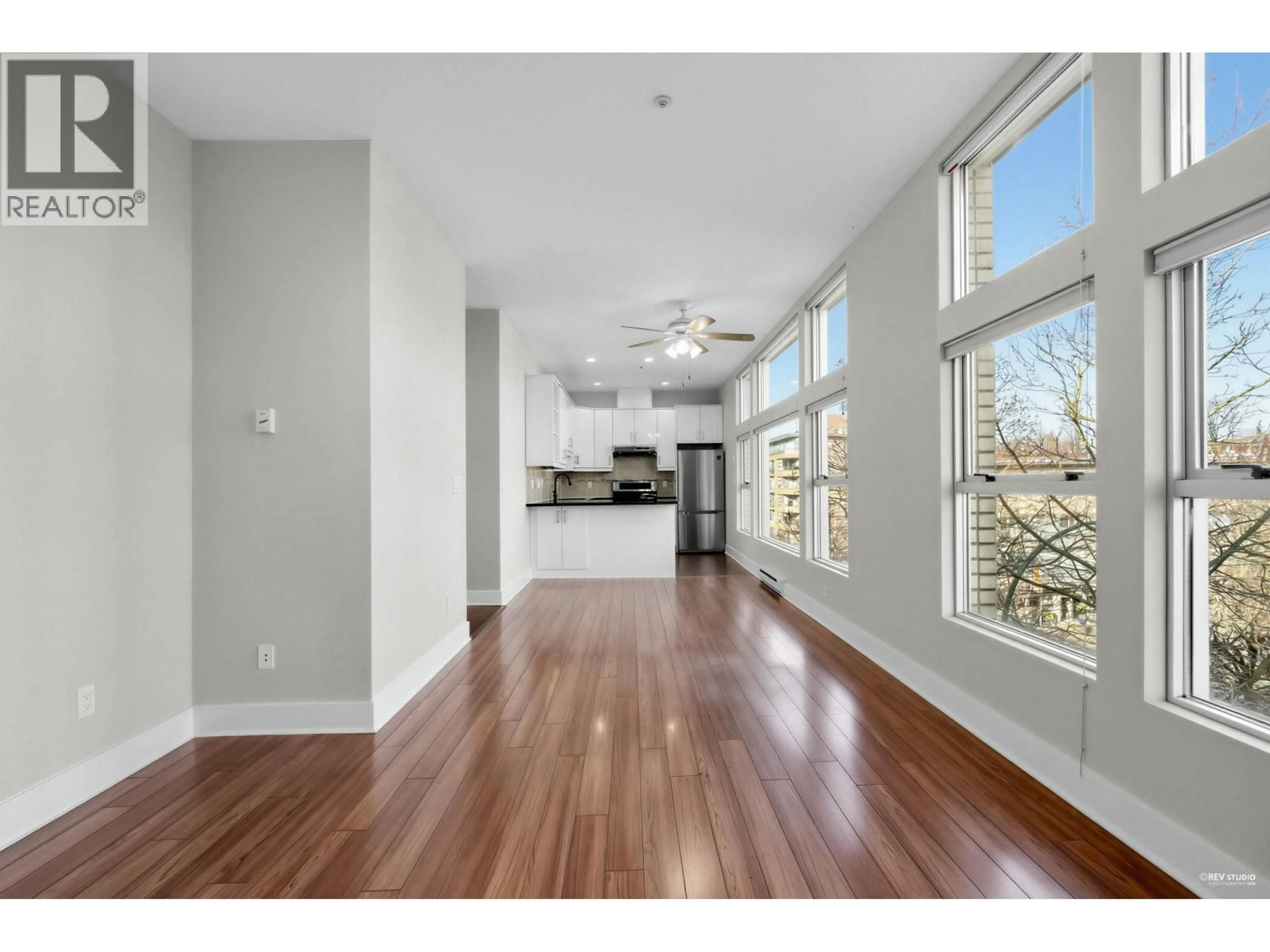 Unknown for PH5 - 2088 11TH AVENUE, Vancouver British Columbia V6J2C9