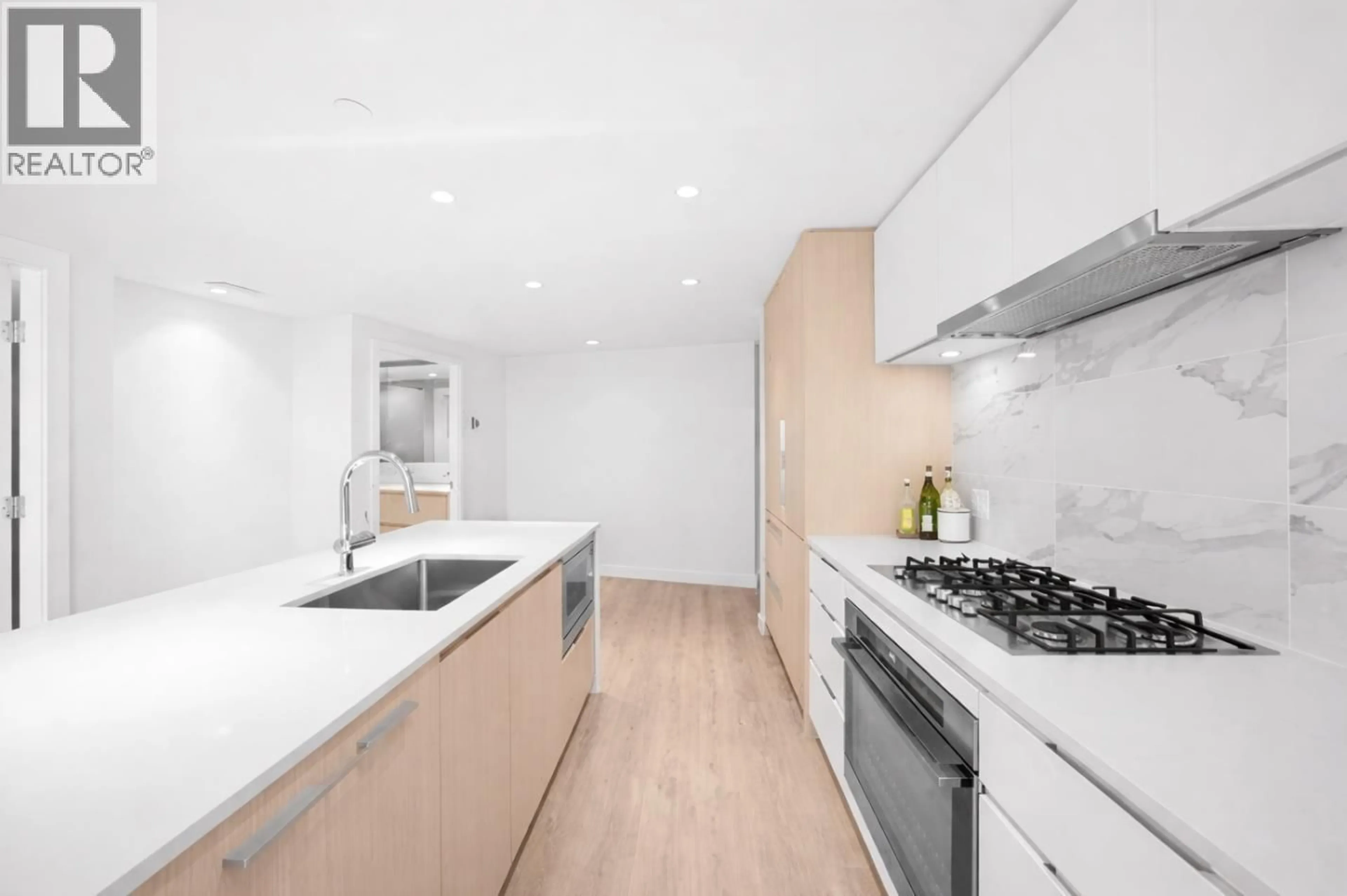 Unknown for 709 - 1500 FERN STREET, North Vancouver British Columbia V7J0E6