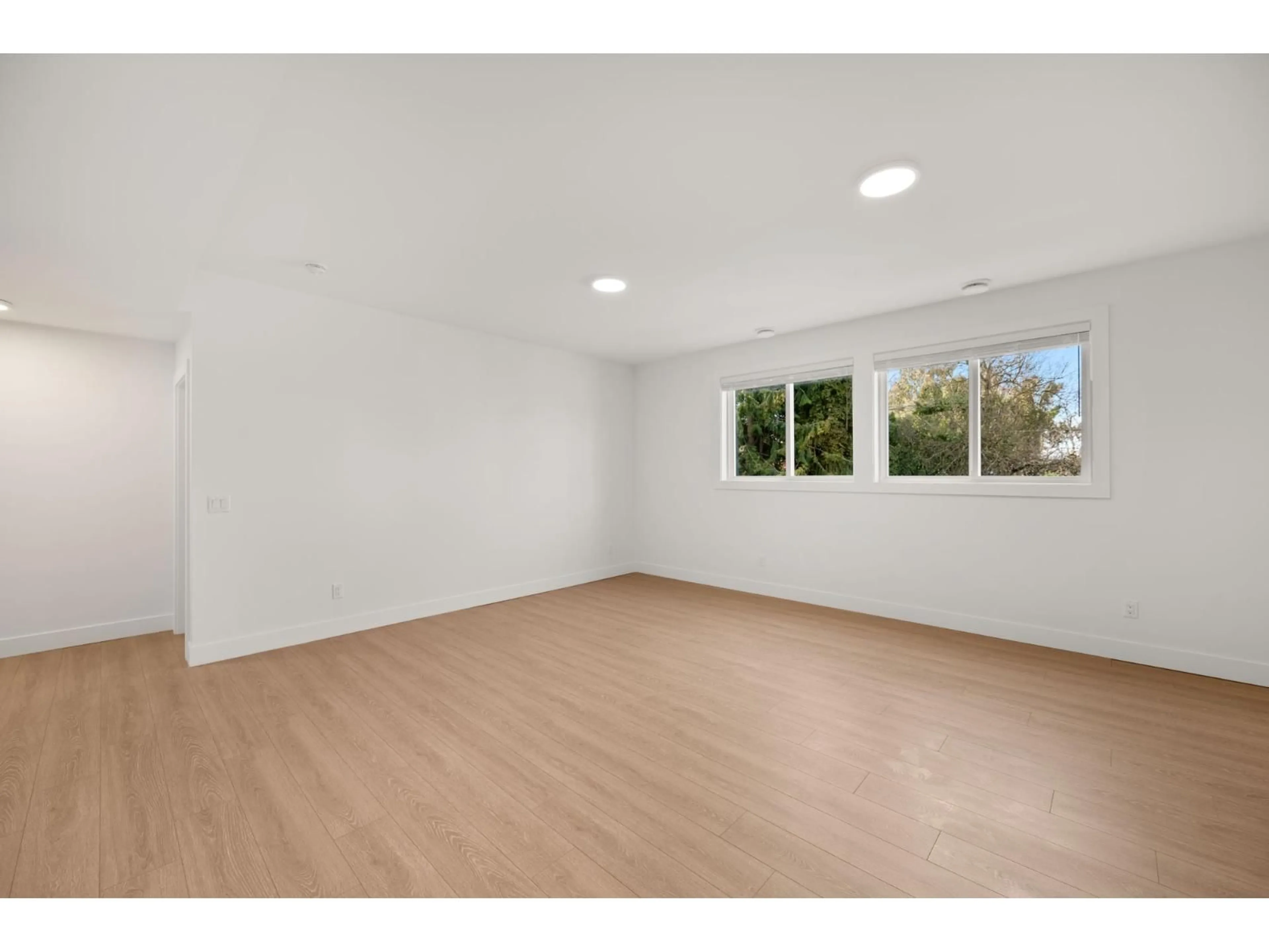 A pic of a room for 20 - 4217 OLD CLAYBURN ROAD, Abbotsford British Columbia V3G0B6