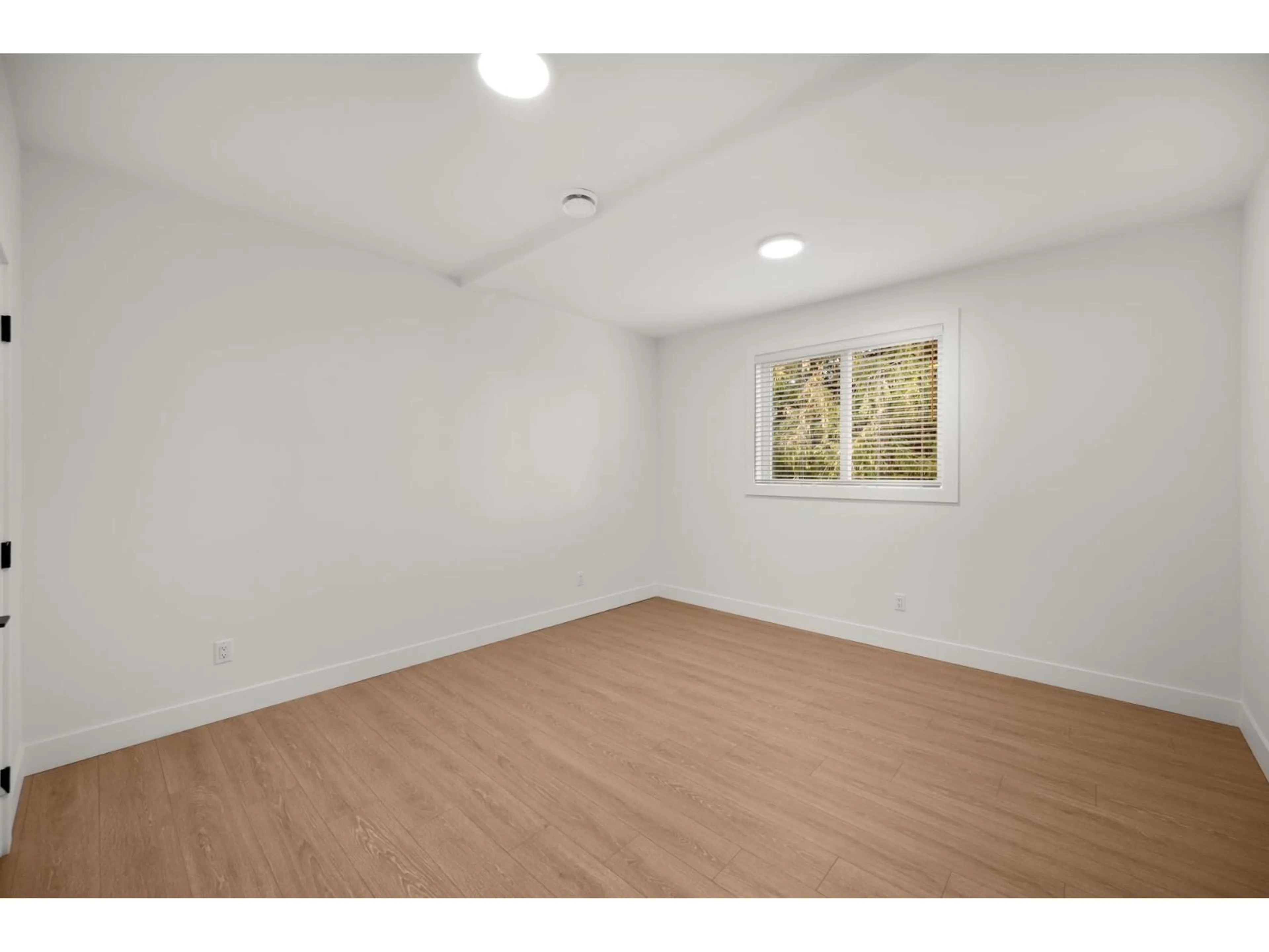 A pic of a room for 20 - 4217 OLD CLAYBURN ROAD, Abbotsford British Columbia V3G0B6