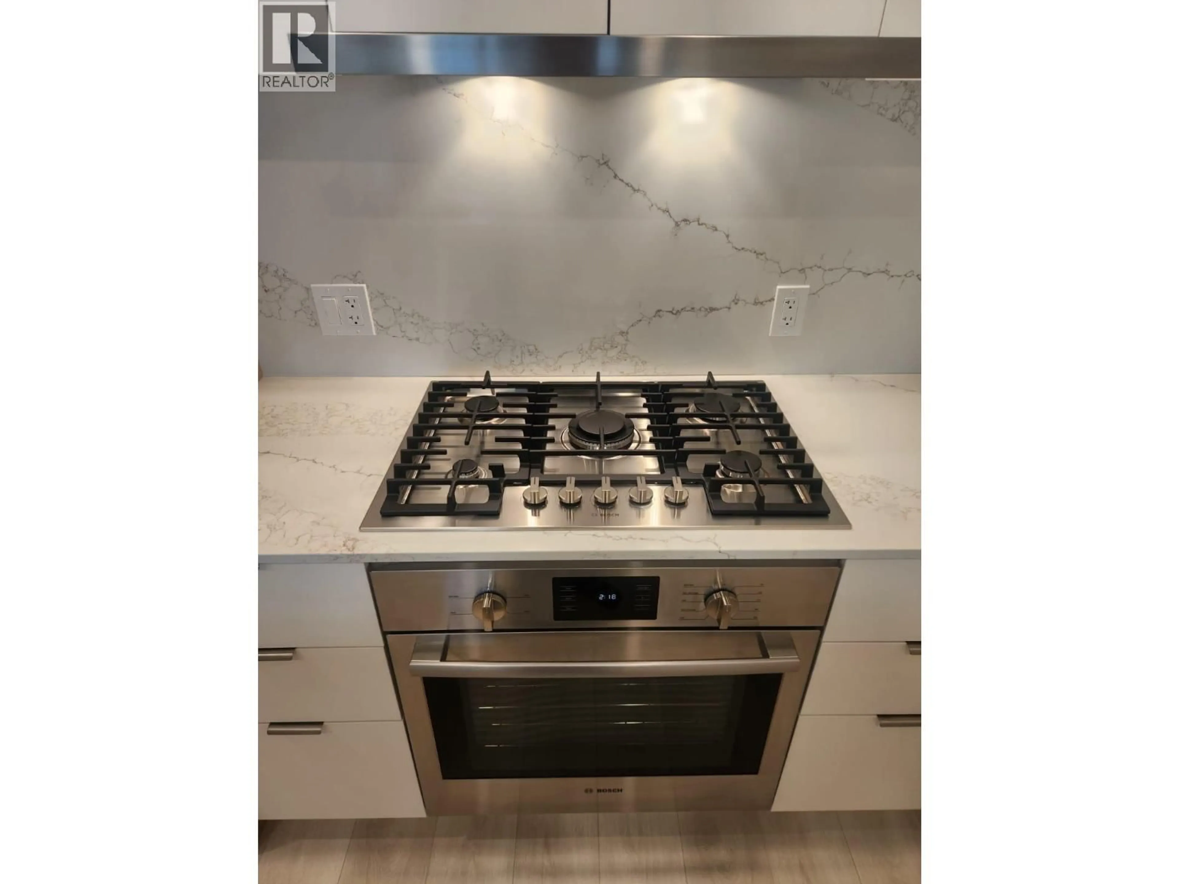 Contemporary kitchen, ceramic/tile floor for 3107 - 537 COTTONWOOD AVENUE, Coquitlam British Columbia V3J0S4