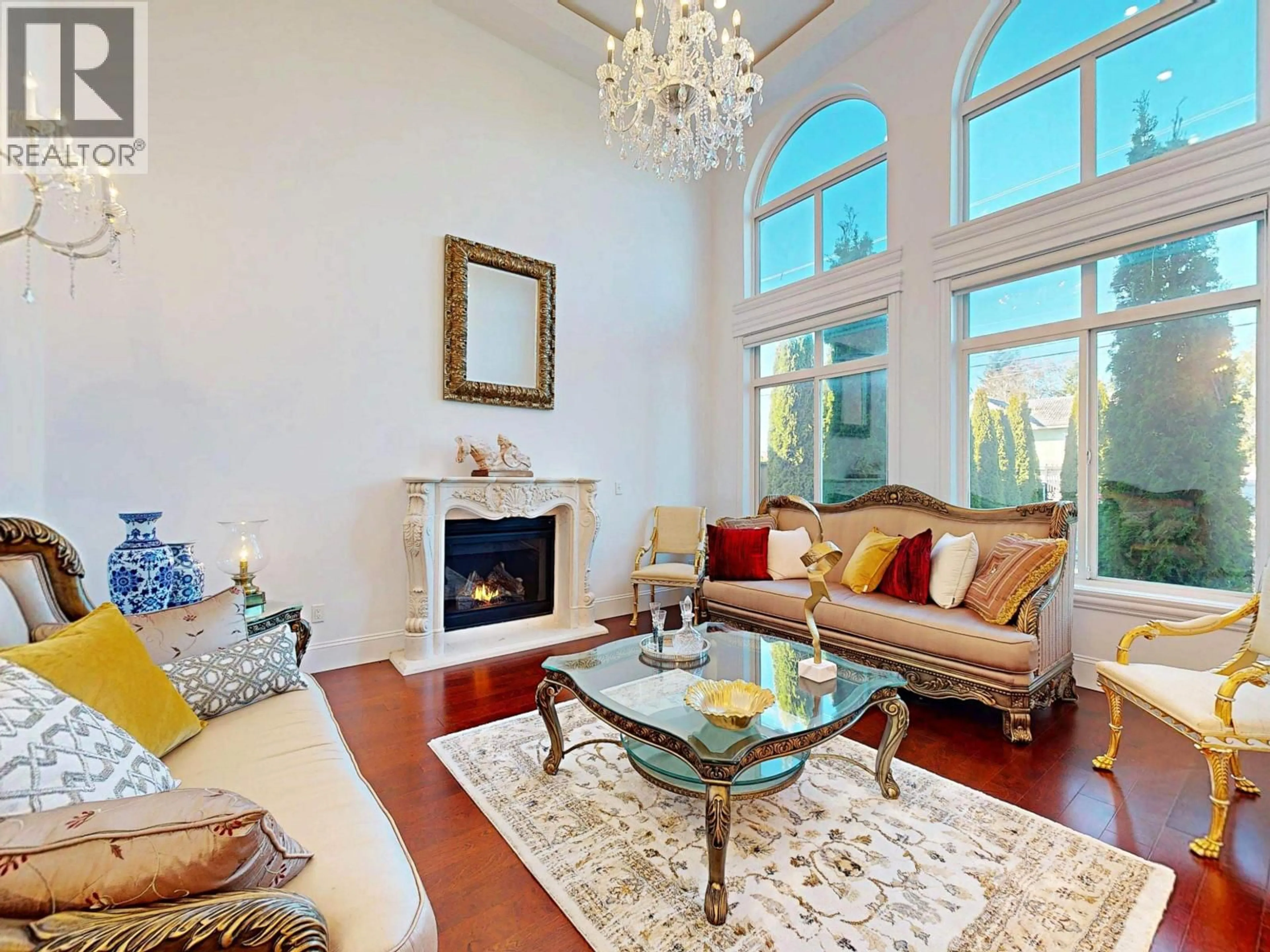 Living room with furniture, unknown for 4120 WESTMINSTER HIGHWAY, Richmond British Columbia V7C1B4