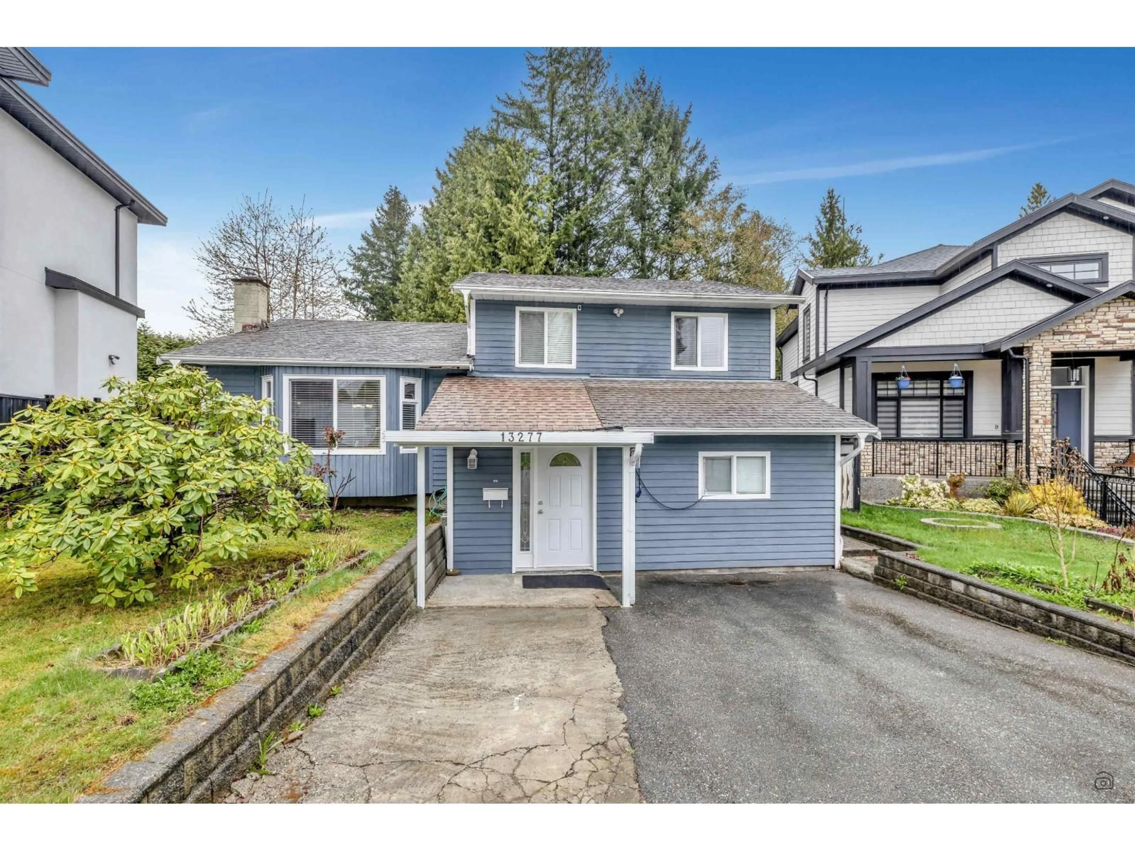 A pic from outside/outdoor area/front of a property/back of a property/a pic from drone, street for 13277 64A AVENUE, Surrey British Columbia V3W7H9