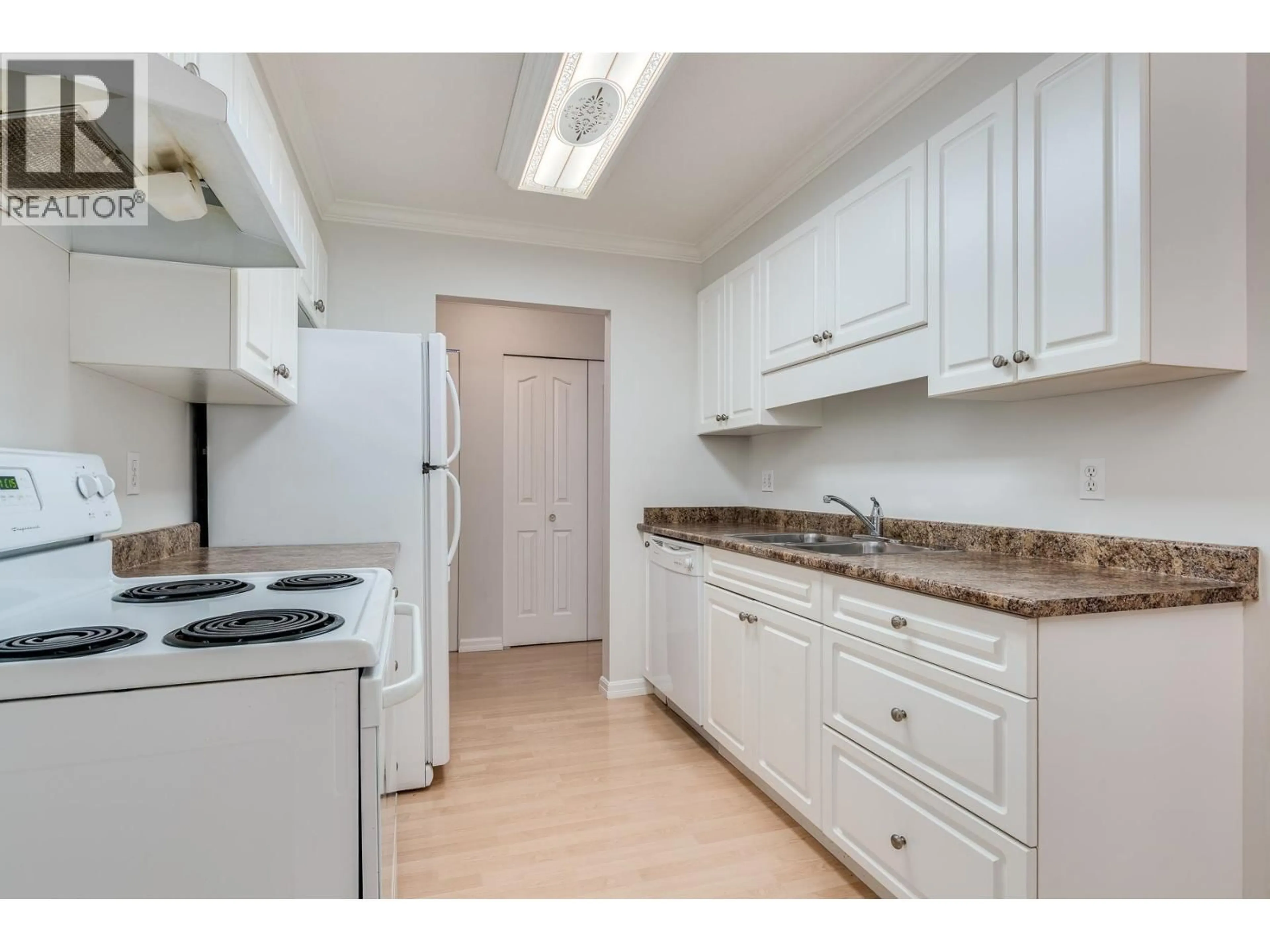 Standard kitchen, unknown for 205 - 1200 PACIFIC STREET, Coquitlam British Columbia V3B6K2