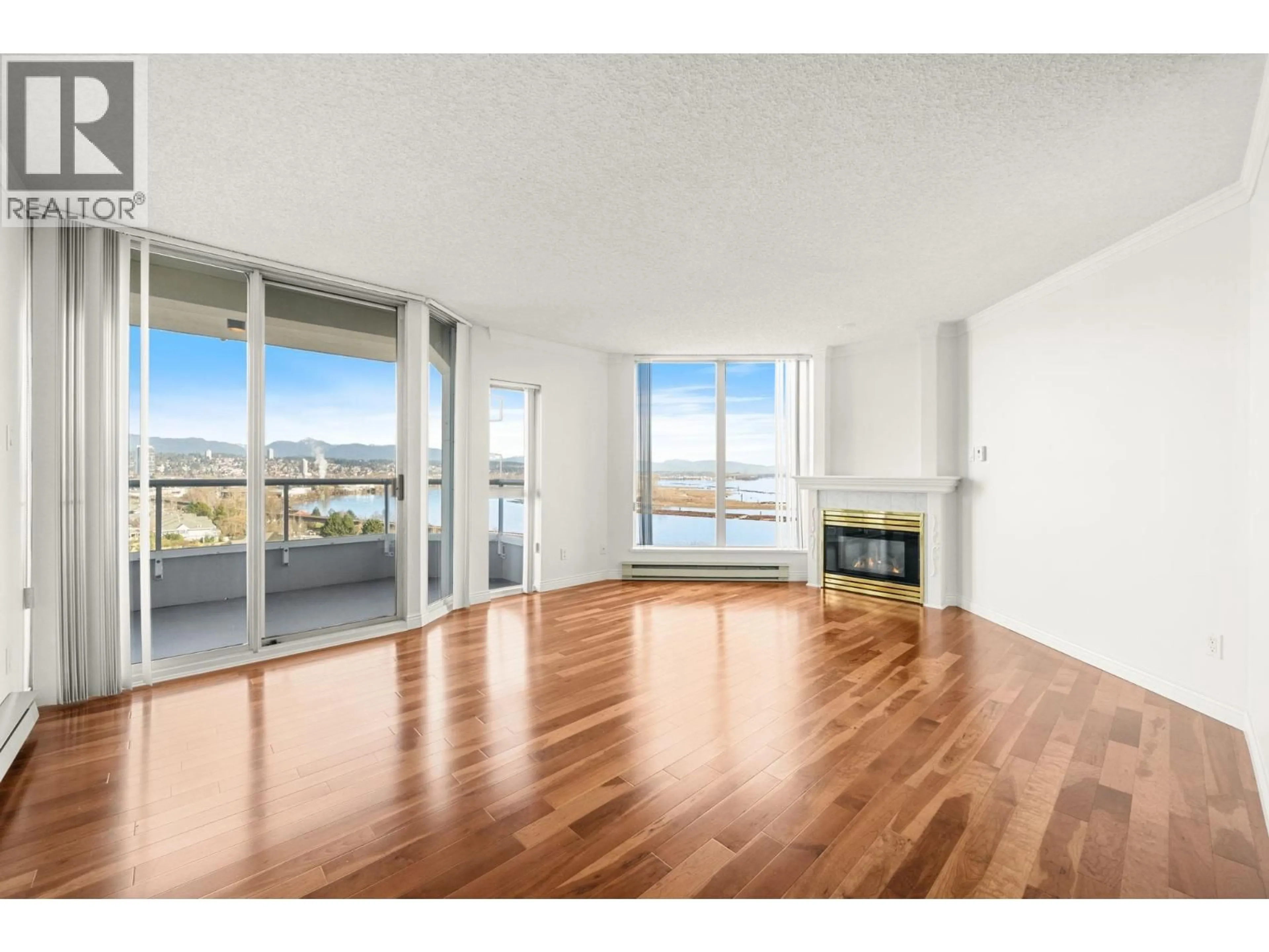 A pic of a room for 804 - 71 JAMIESON COURT, New Westminster British Columbia V3L5R4