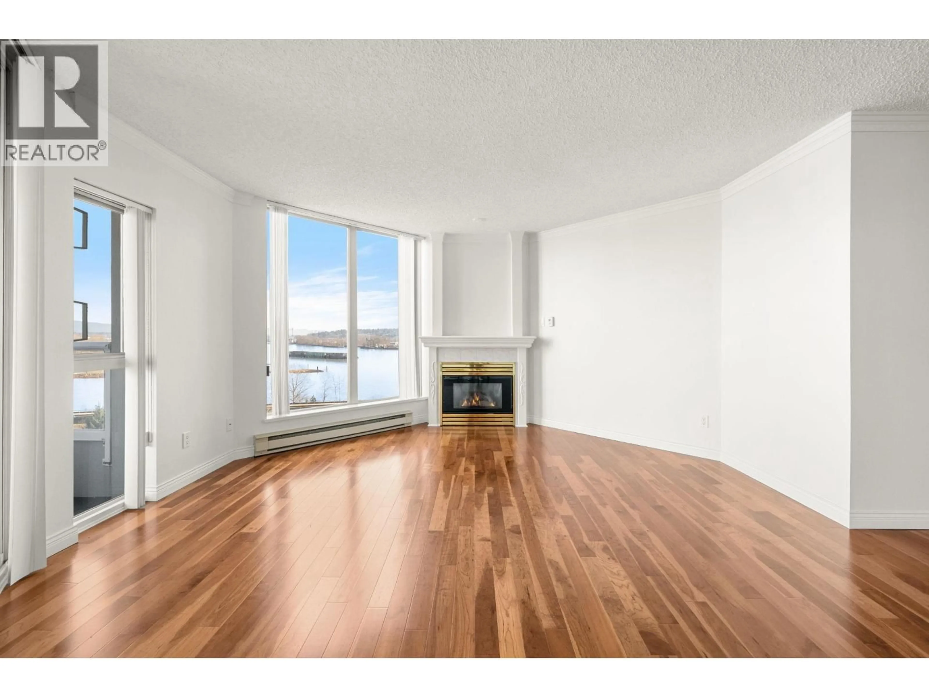 A pic of a room for 804 - 71 JAMIESON COURT, New Westminster British Columbia V3L5R4