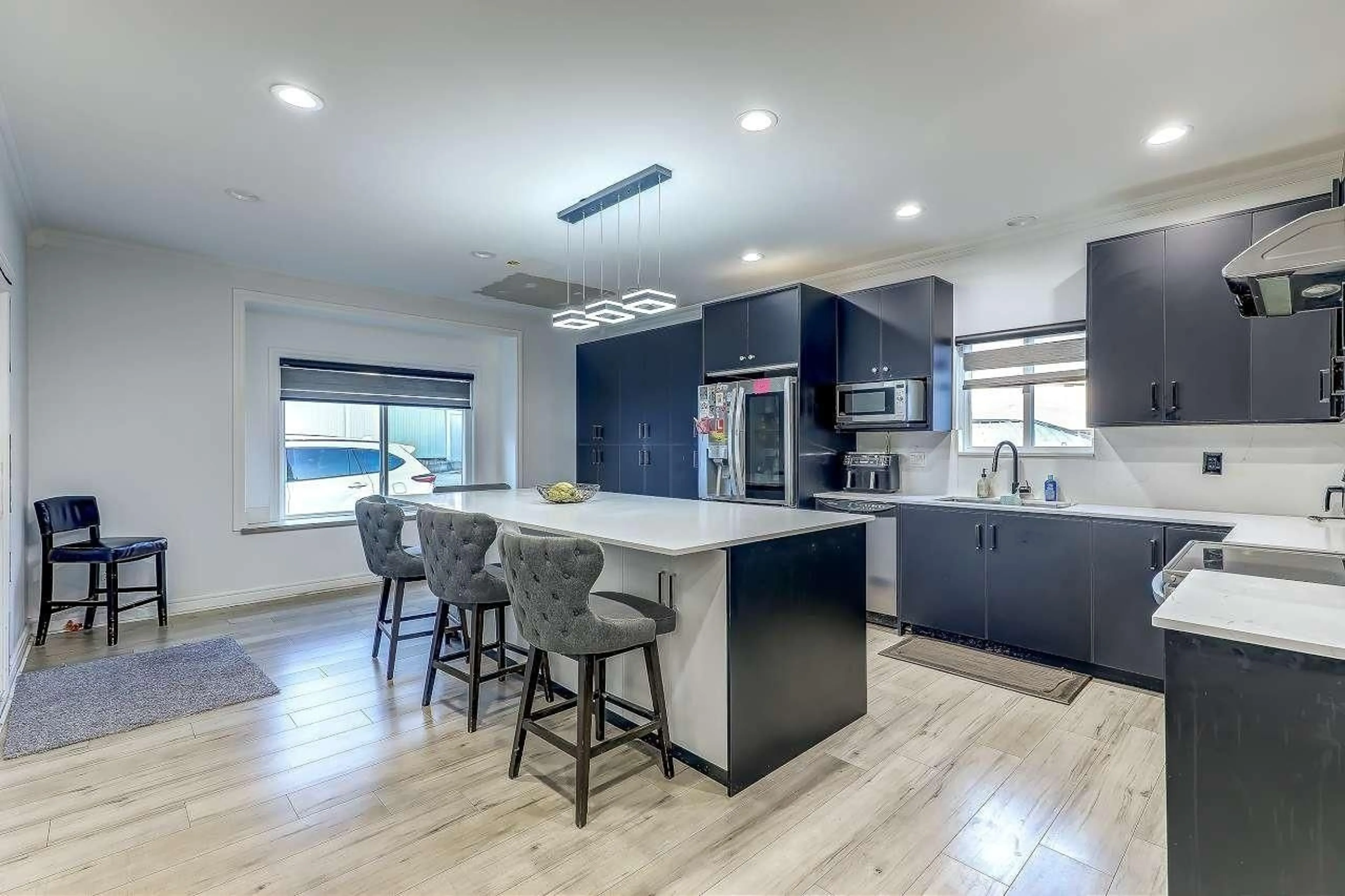 Open concept kitchen, unknown for 7171 151 STREET, Surrey British Columbia V3S7Y8