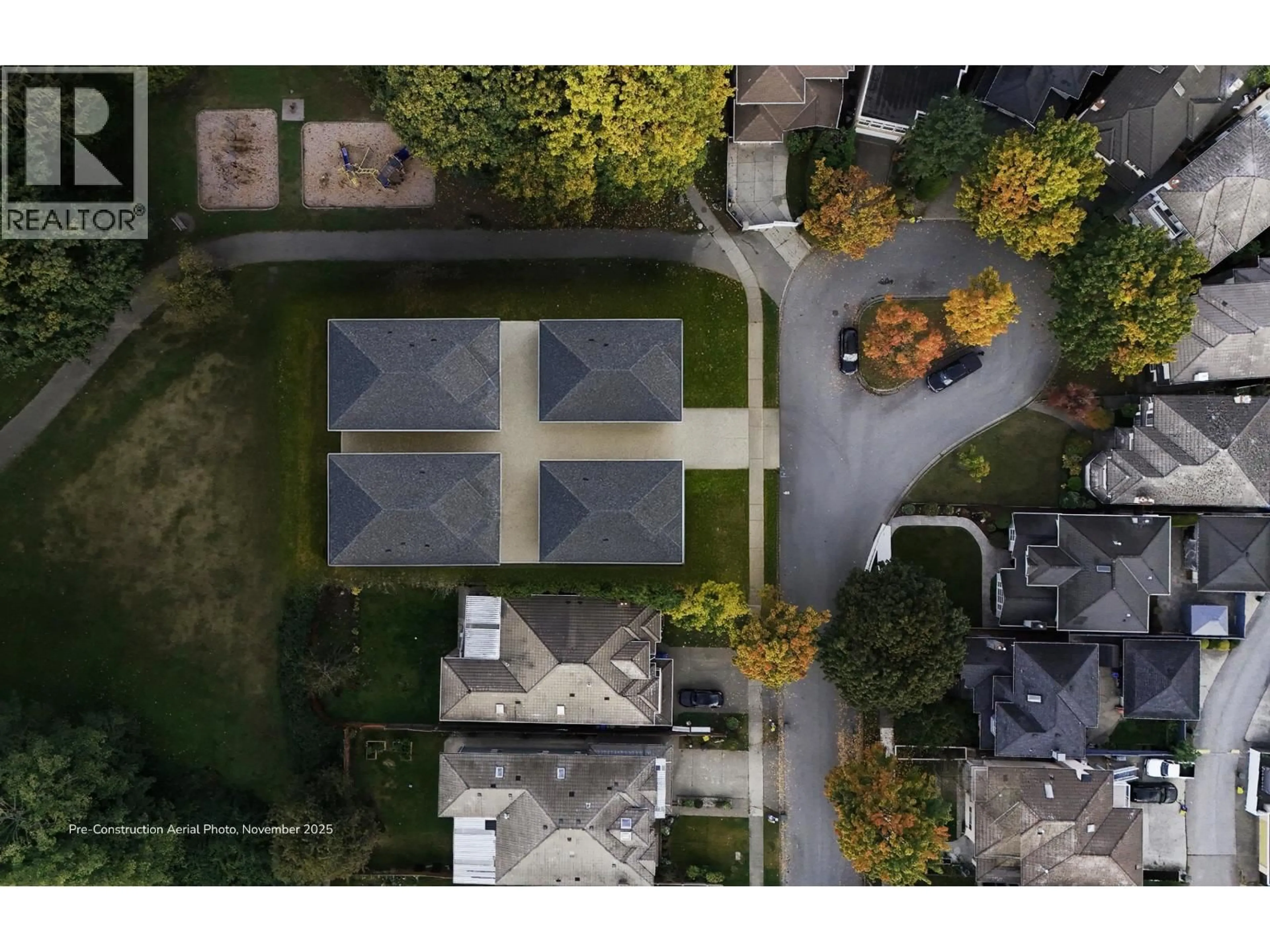 A pic from outside/outdoor area/front of a property/back of a property/a pic from drone, street for 2 - 7609 COLDICUTT STREET, Burnaby British Columbia V3N3Z5