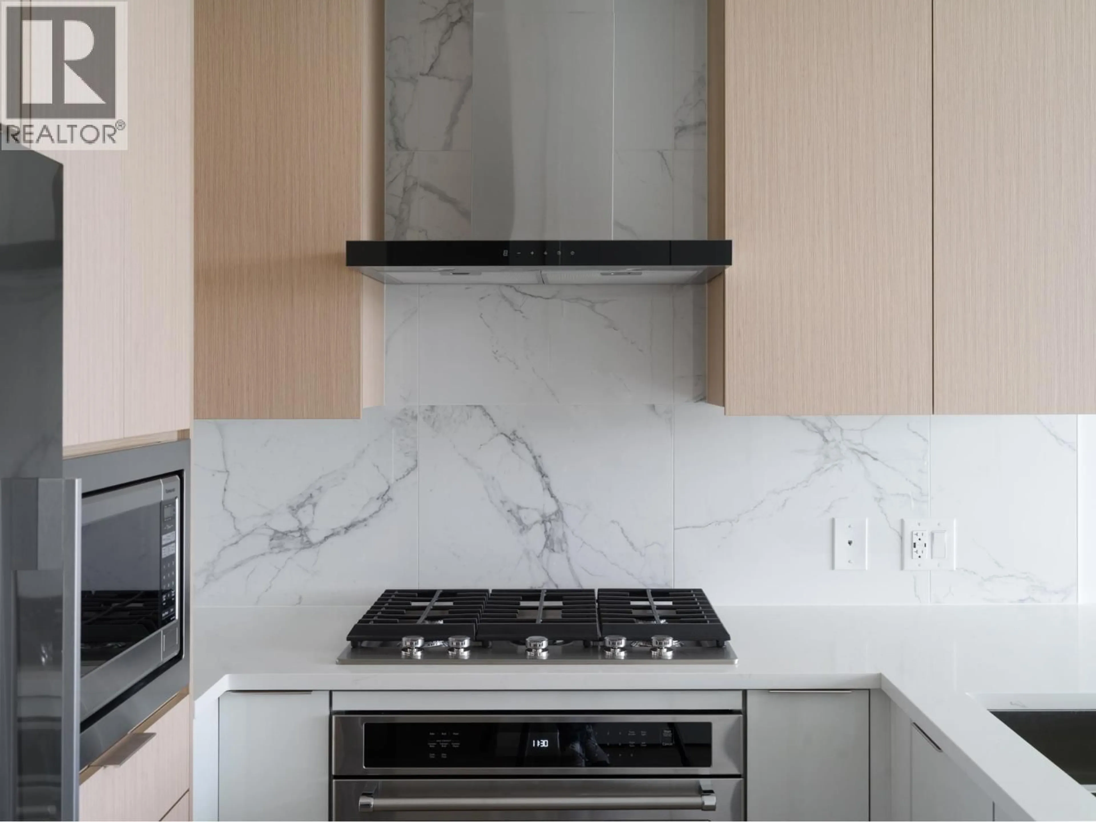 Contemporary kitchen, ceramic/tile floor for 1304 - 699 WHITING WAY, Coquitlam British Columbia V3J0N7