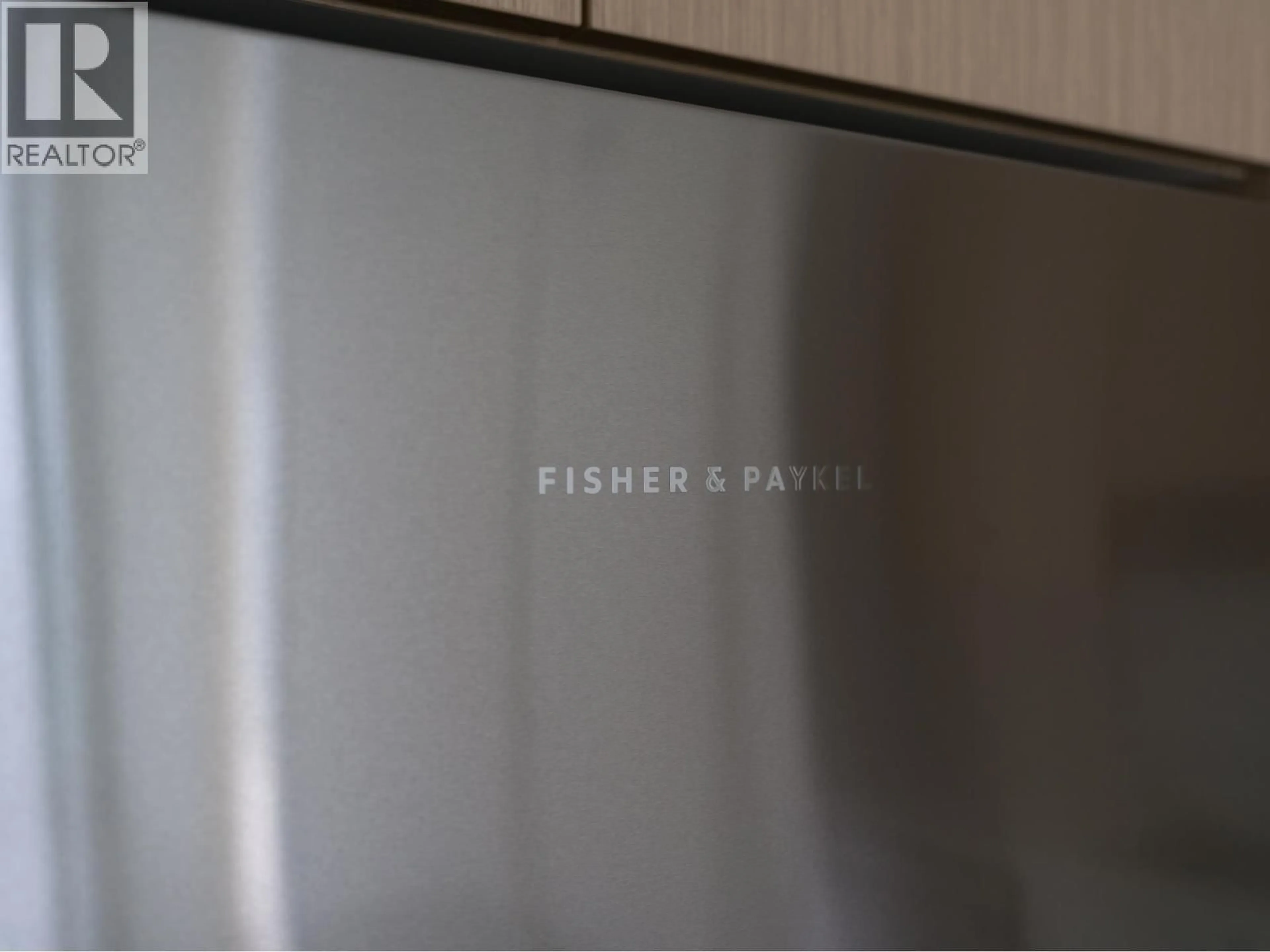 A pic of a room for 2207 - 699 WHITING WAY, Coquitlam British Columbia V3J0N7