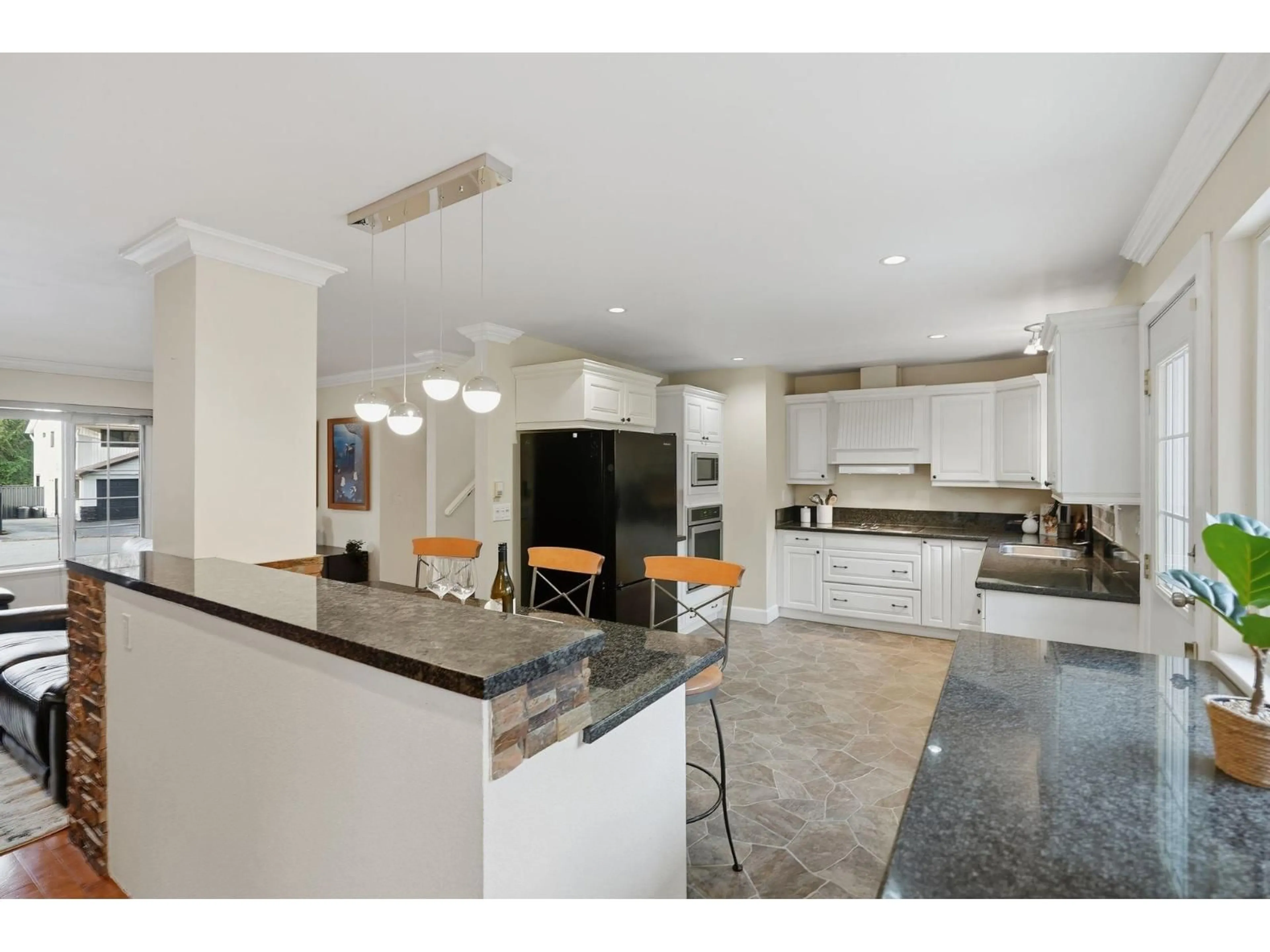 Open concept kitchen, ceramic/tile floor for 7346 PRIORY PLACE, Delta British Columbia V4C4L6