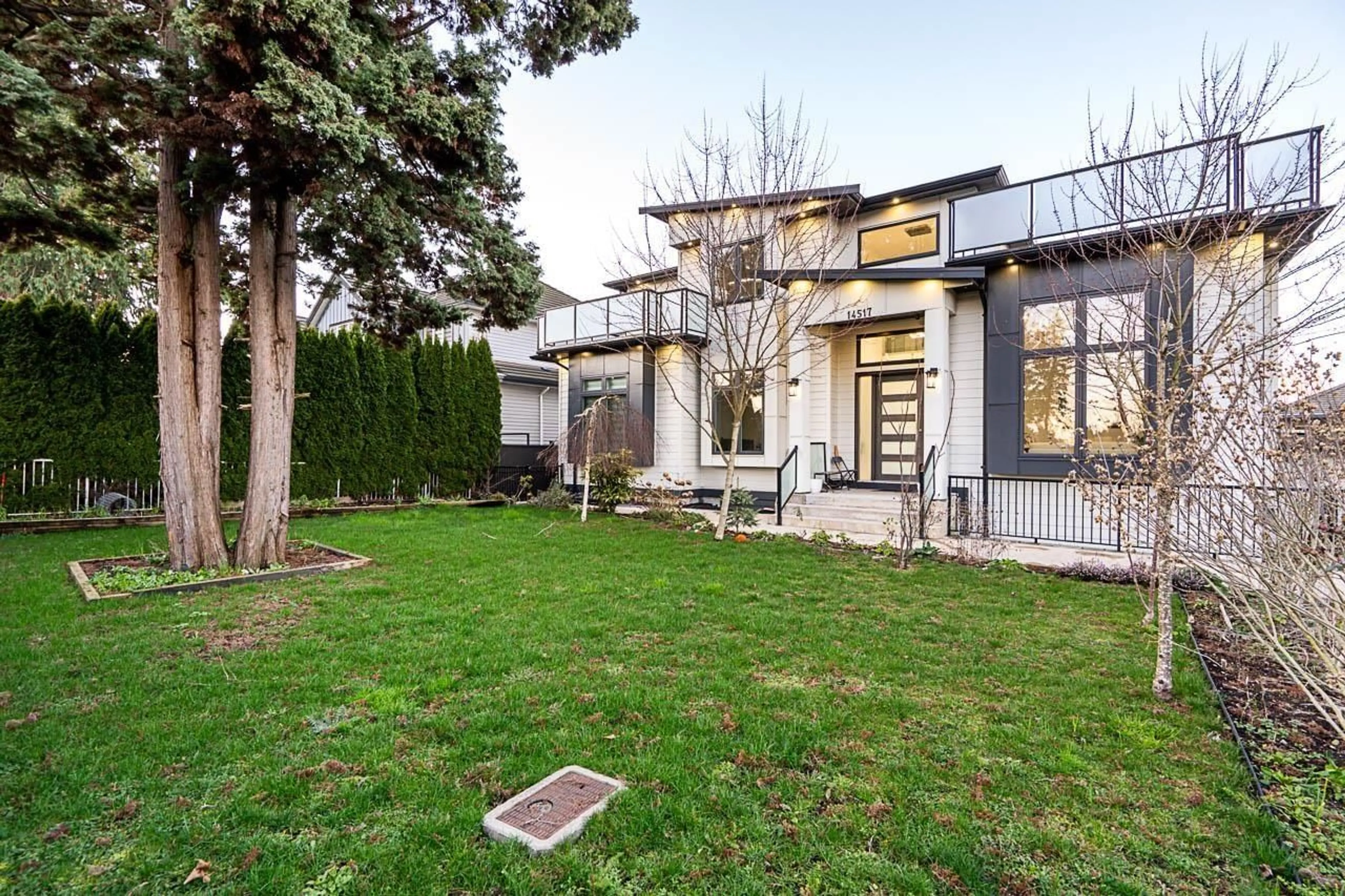 Unknown for 14517 72 AVENUE, Surrey British Columbia V3S2E6