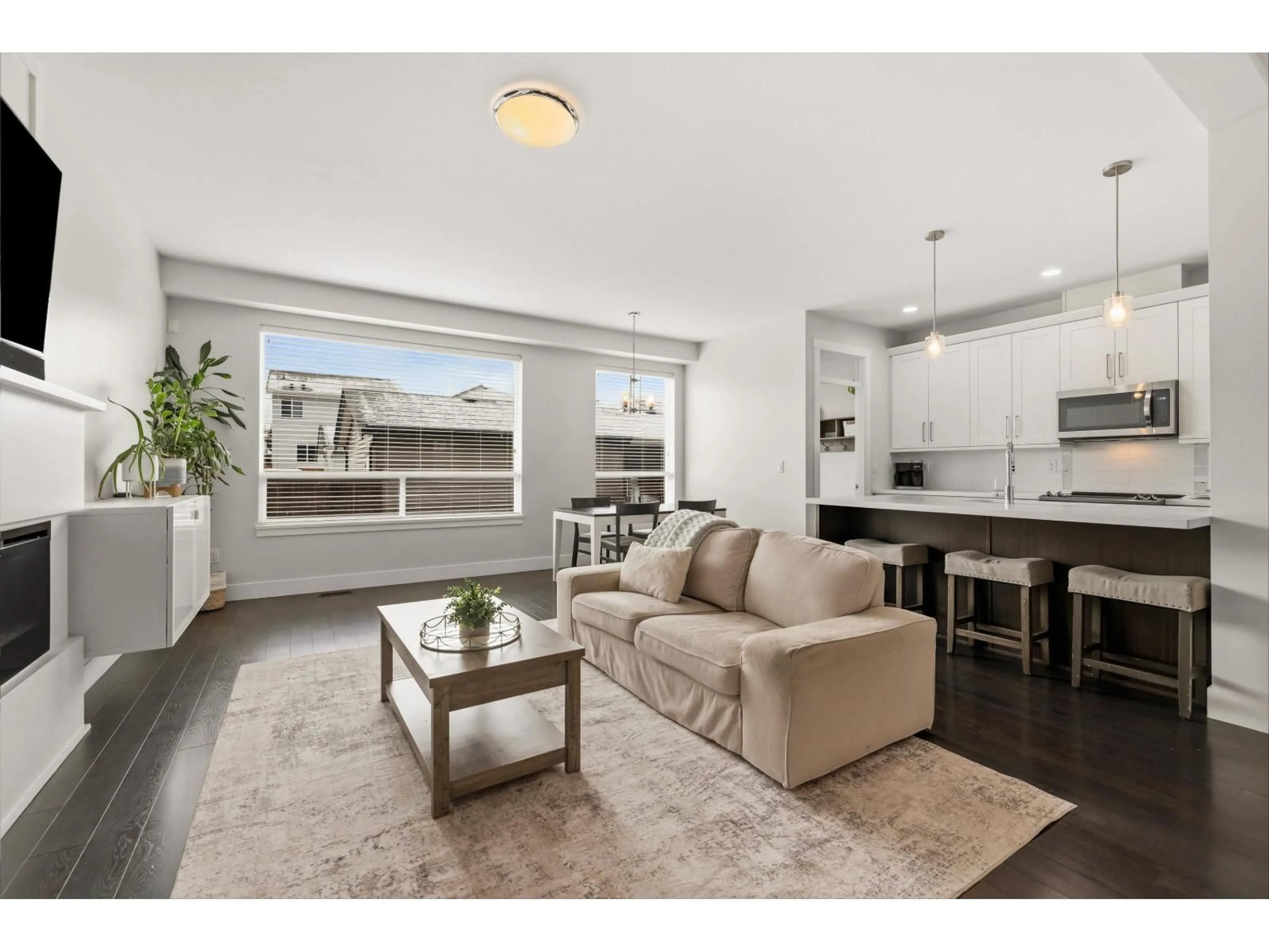 Unknown for 27072 35B AVENUE, Langley British Columbia V4W0A4