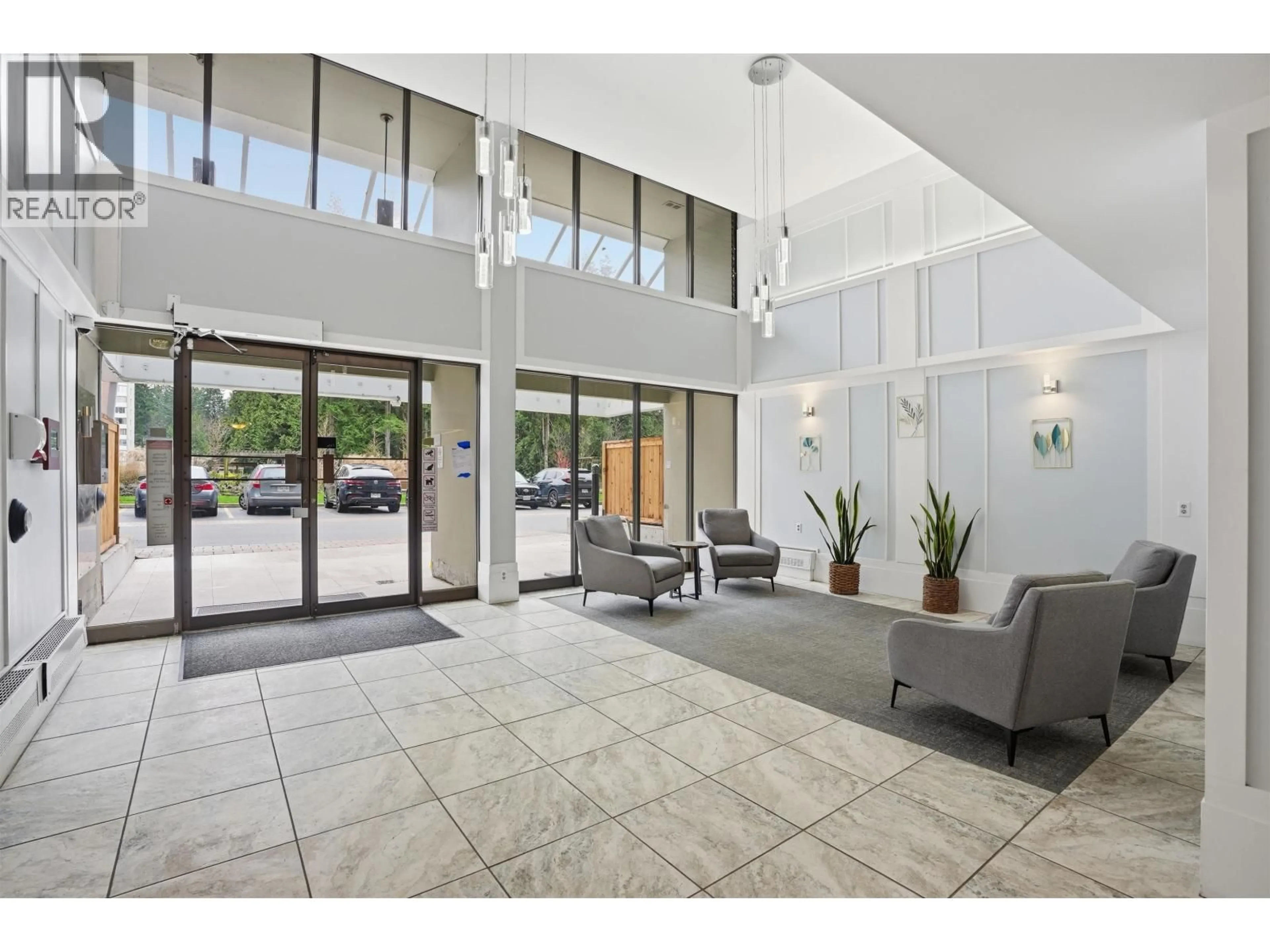 Lobby for 508 - 2020 FULLERTON AVENUE, North Vancouver British Columbia V7P3G3