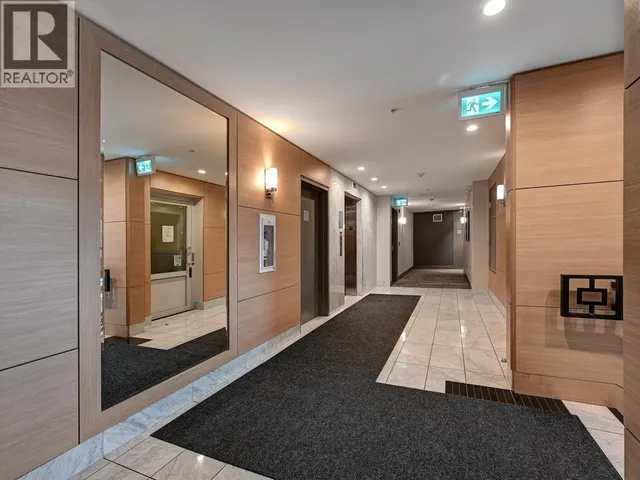 102 - 9213 ODLIN ROAD, Richmond 4