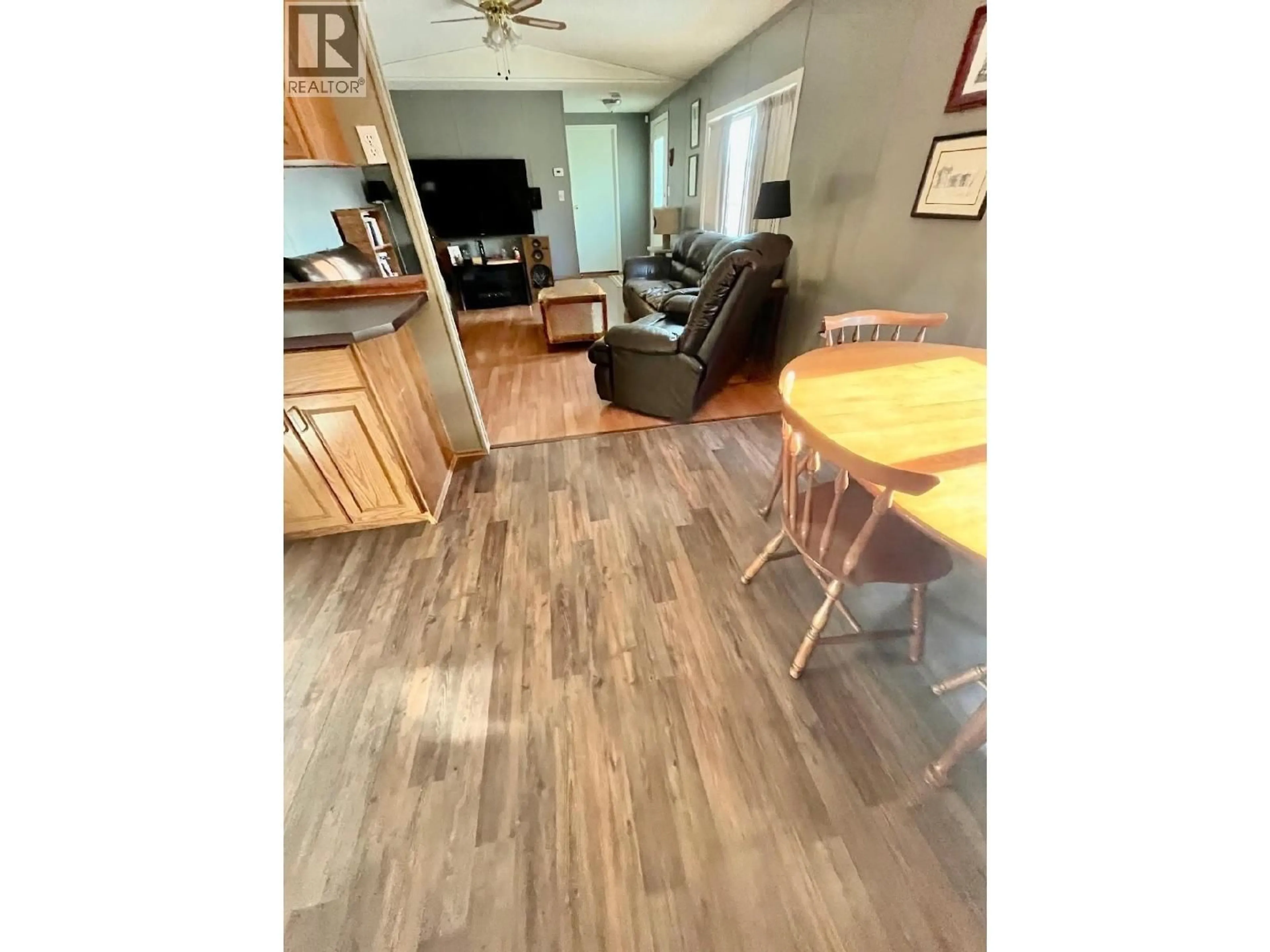 A pic of a room for 10264 98 STREET, Taylor British Columbia V0C2K0