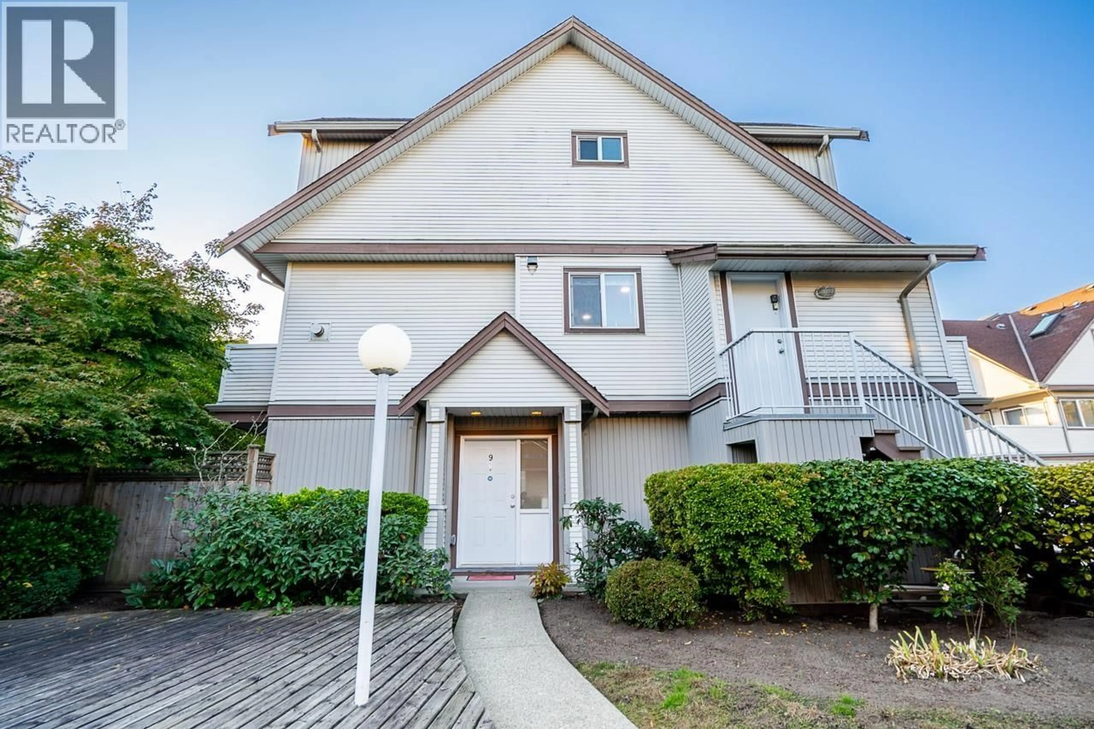 Unknown for 9 - 22728 NORTON COURT, Richmond British Columbia V6V2W7