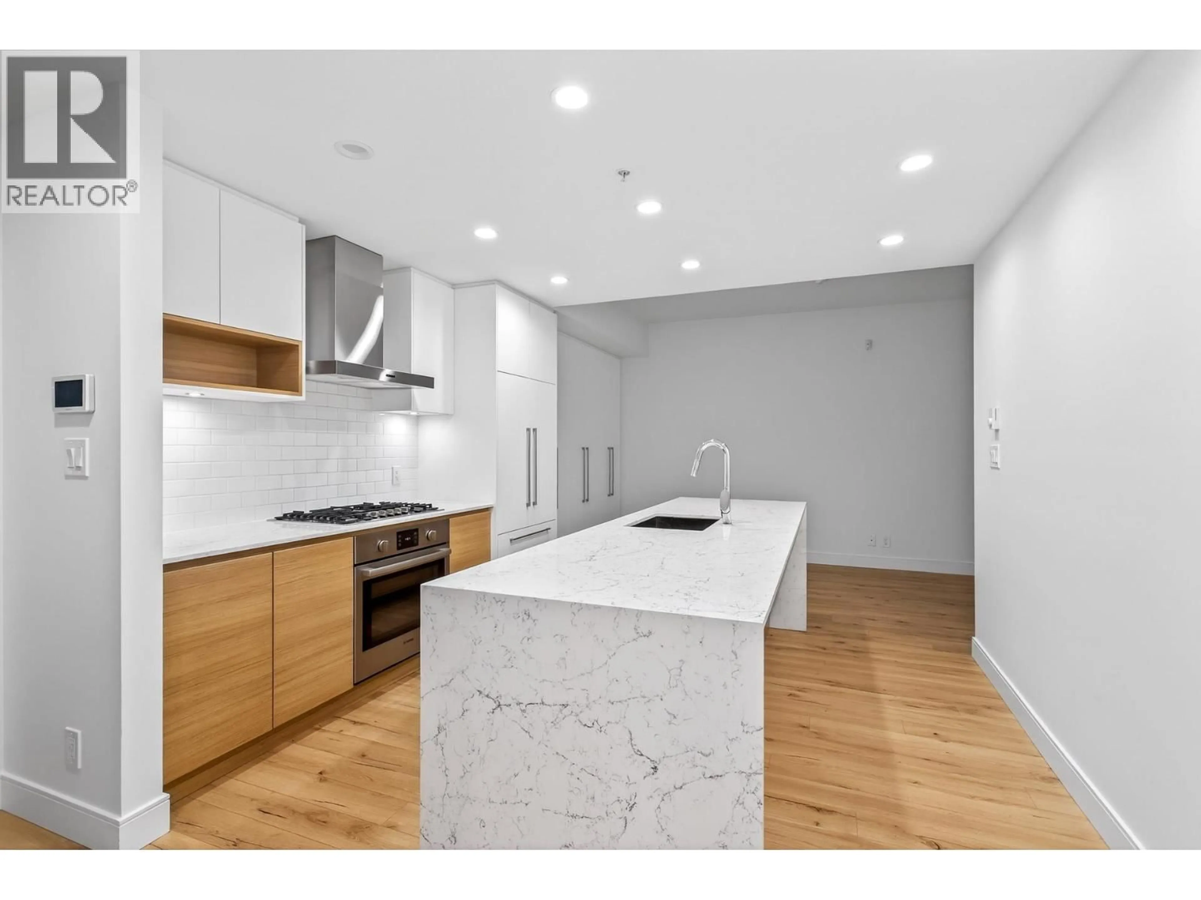 Open concept kitchen, unknown for 126 - 55 KLAHANIE DRIVE, Port Moody British Columbia V3H0M9