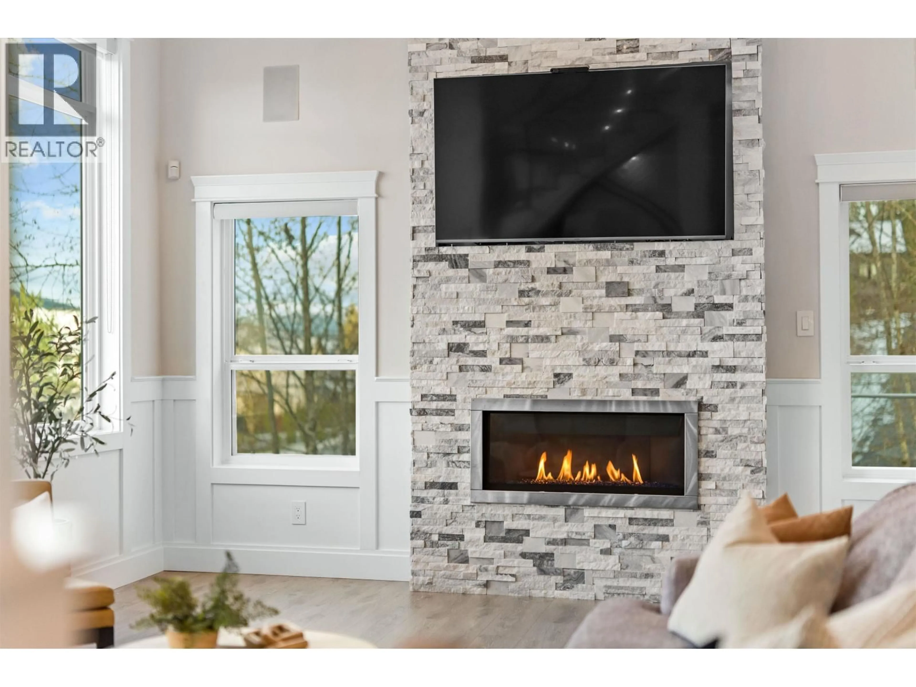 Home theater for 25540 GODWIN DRIVE, Maple Ridge British Columbia V2W1G9