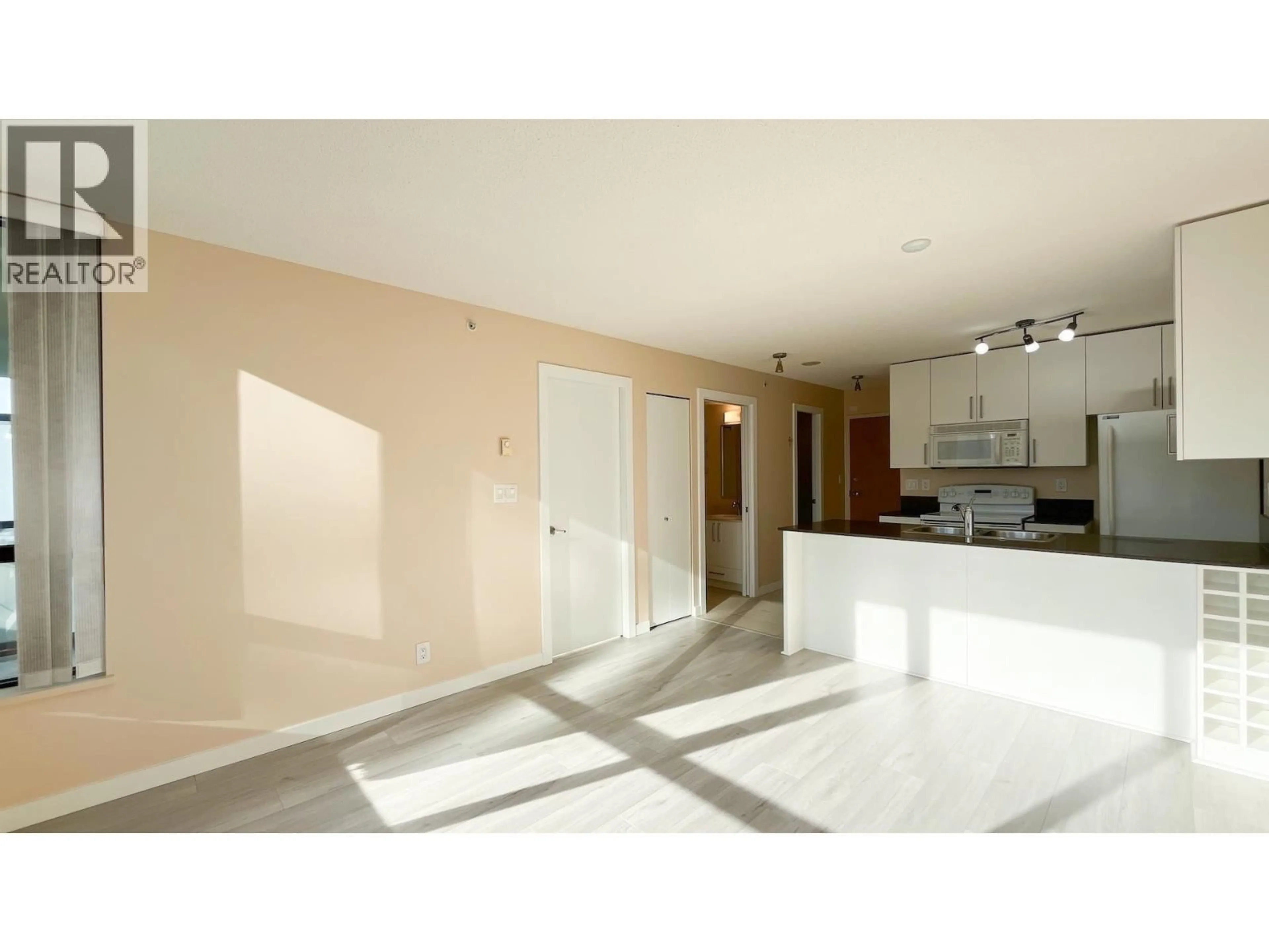 Unknown for 407 - 928 HOMER STREET, Vancouver British Columbia V6B1T7