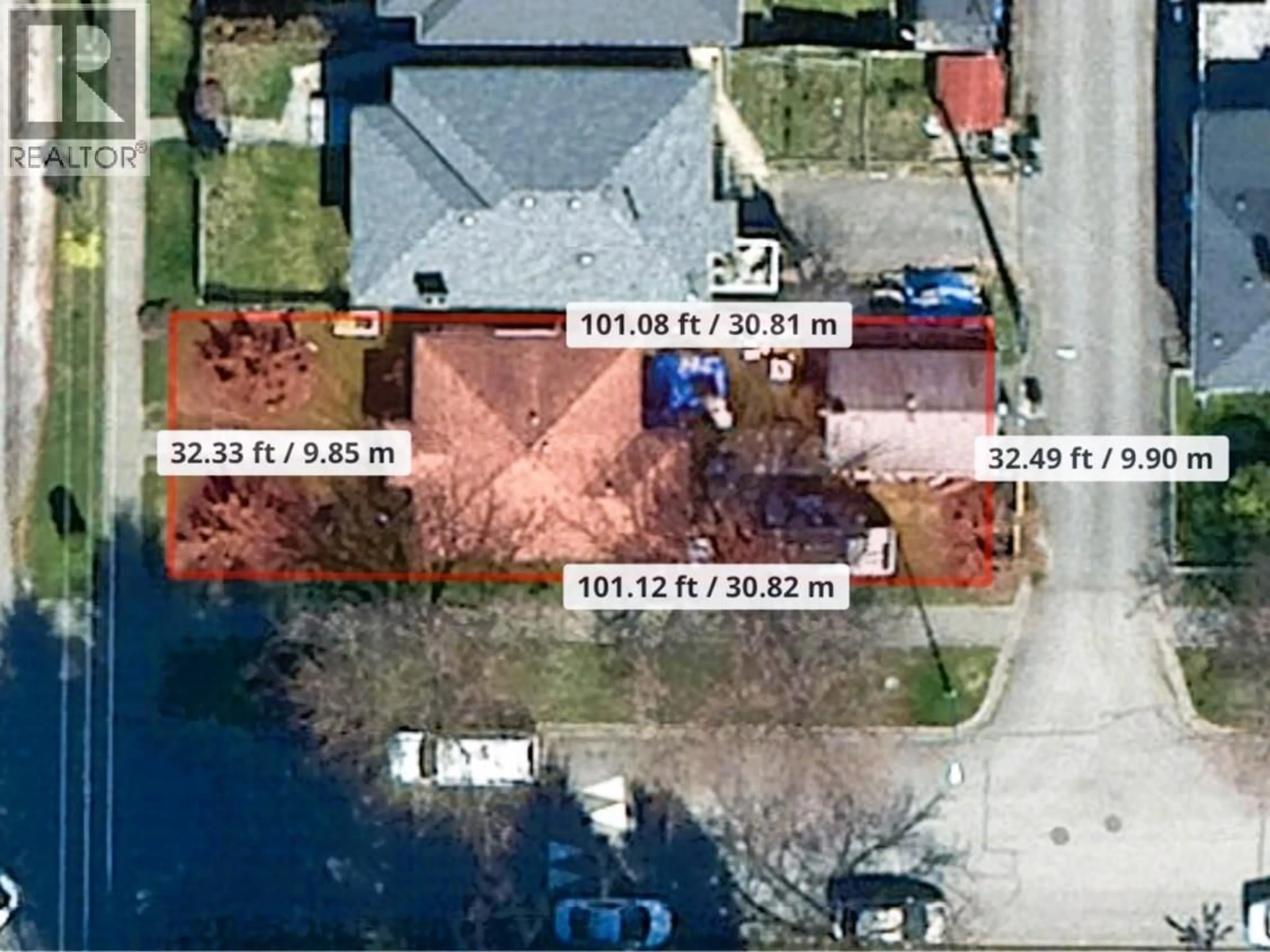 A pic from outside/outdoor area/front of a property/back of a property/a pic from drone, street for 3996 LILLOOET STREET, Vancouver British Columbia V5R2E8