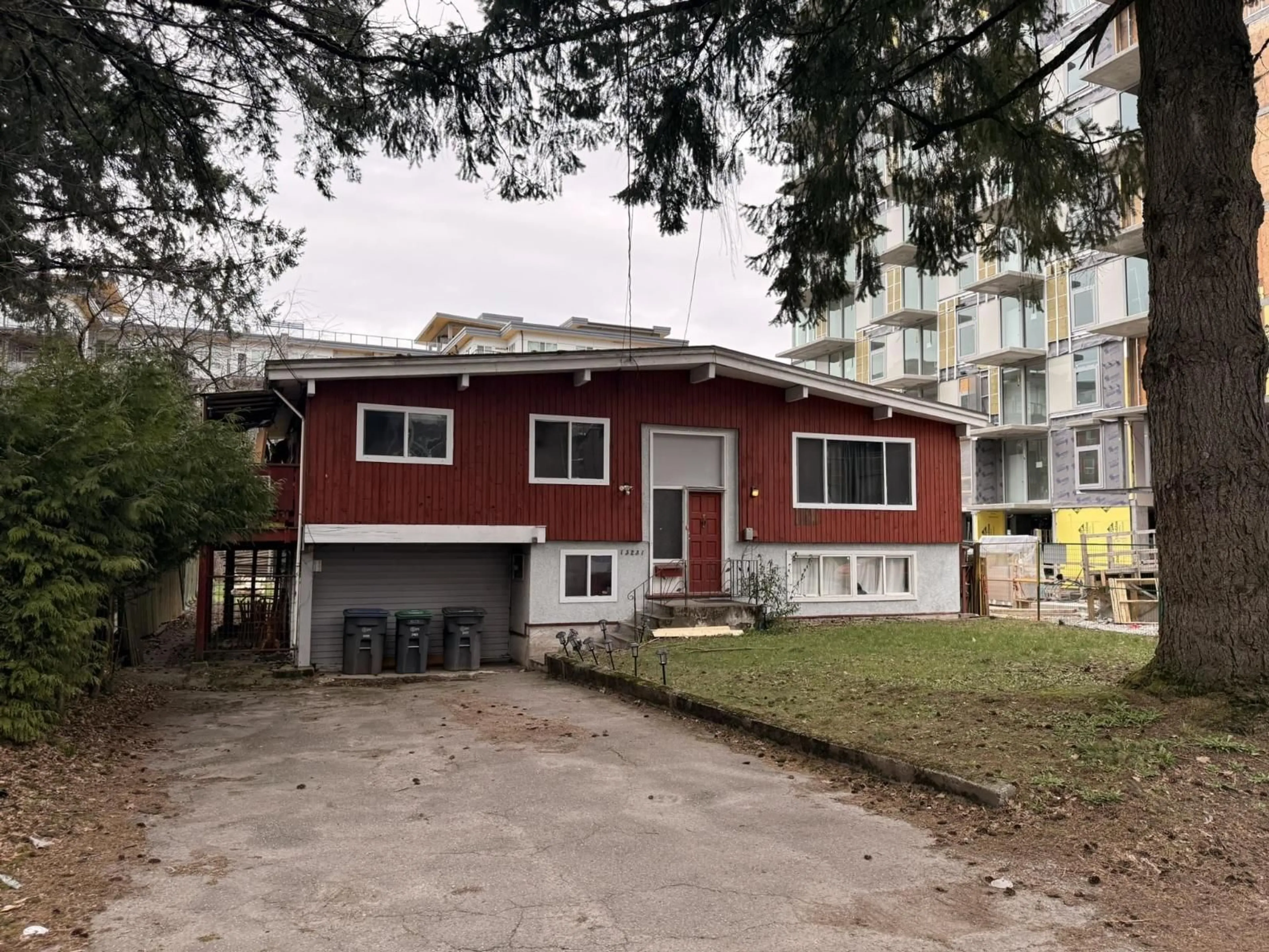 Home with vinyl exterior material, street for 13231 104A AVENUE, Surrey British Columbia V3T1Y6