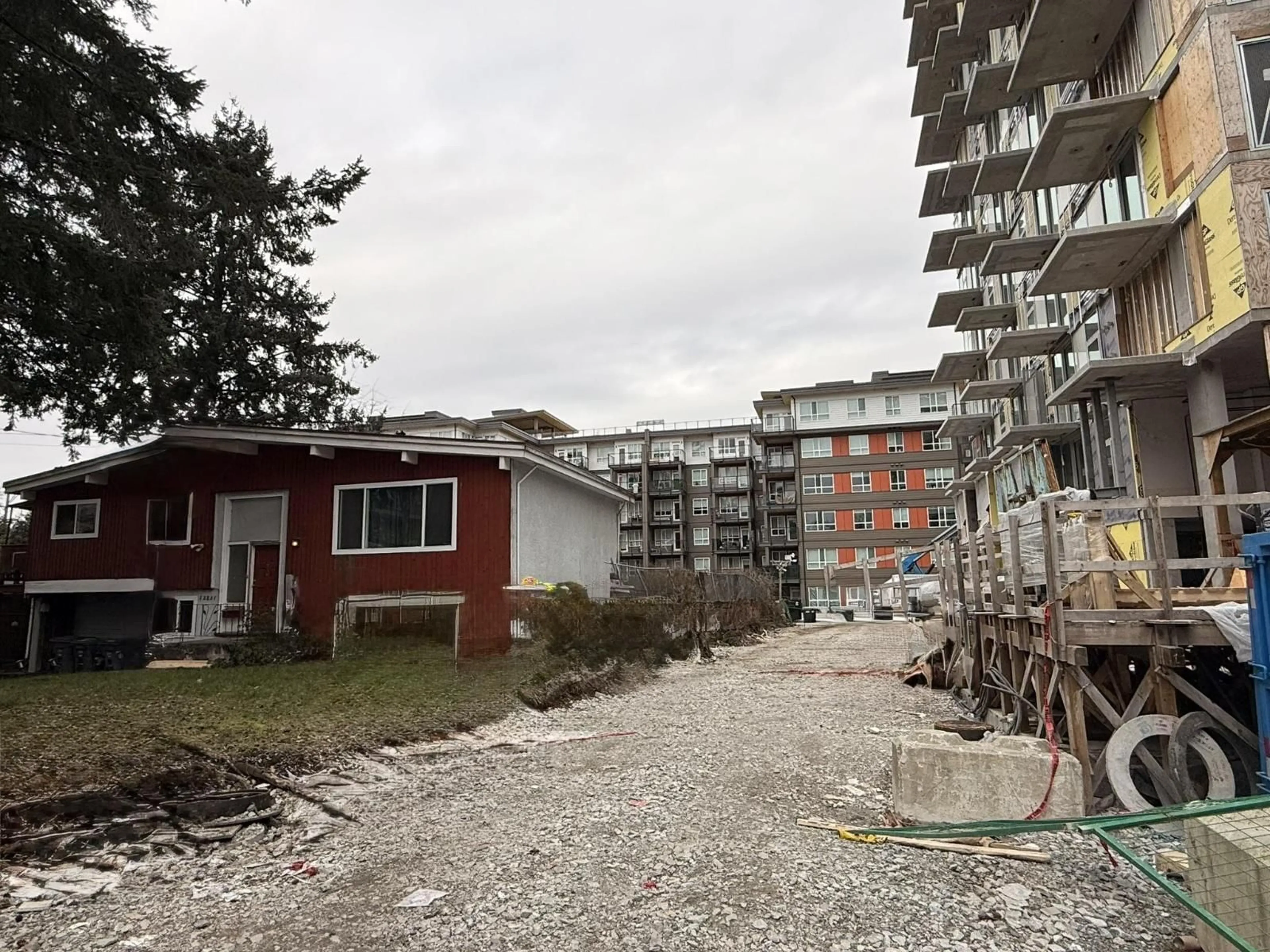 Unknown for 13231 104A AVENUE, Surrey British Columbia V3T1Y6