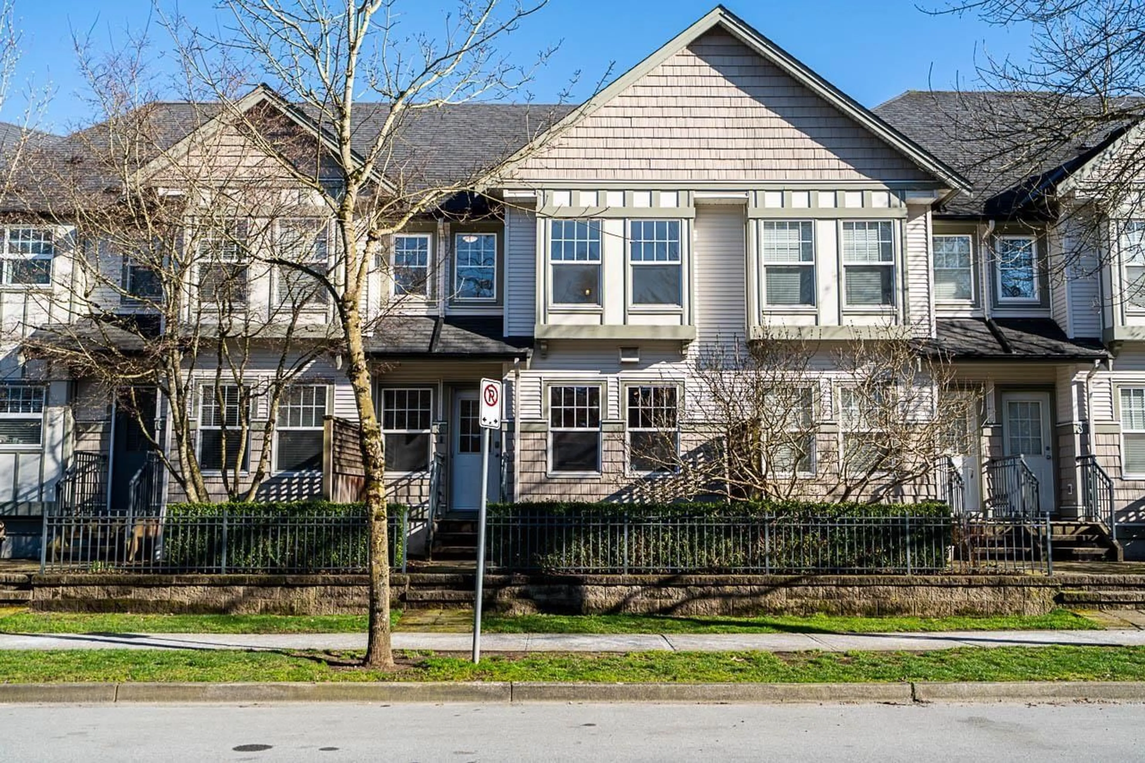 Home with brick exterior material, street for 5 - 8638 159 STREET, Surrey British Columbia V4N5P7