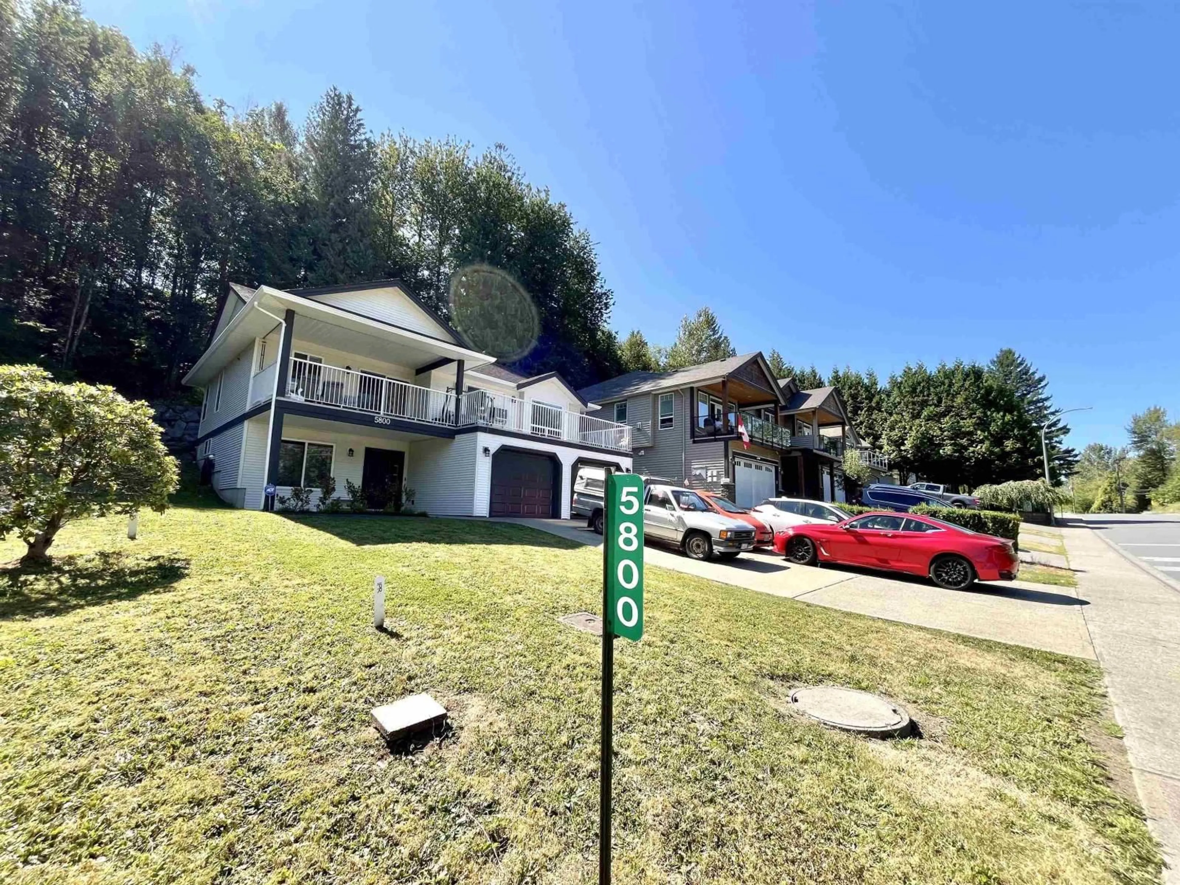 A pic from outside/outdoor area/front of a property/back of a property/a pic from drone, street for 5800 JINKERSON ROAD, Chilliwack British Columbia V2R0C8