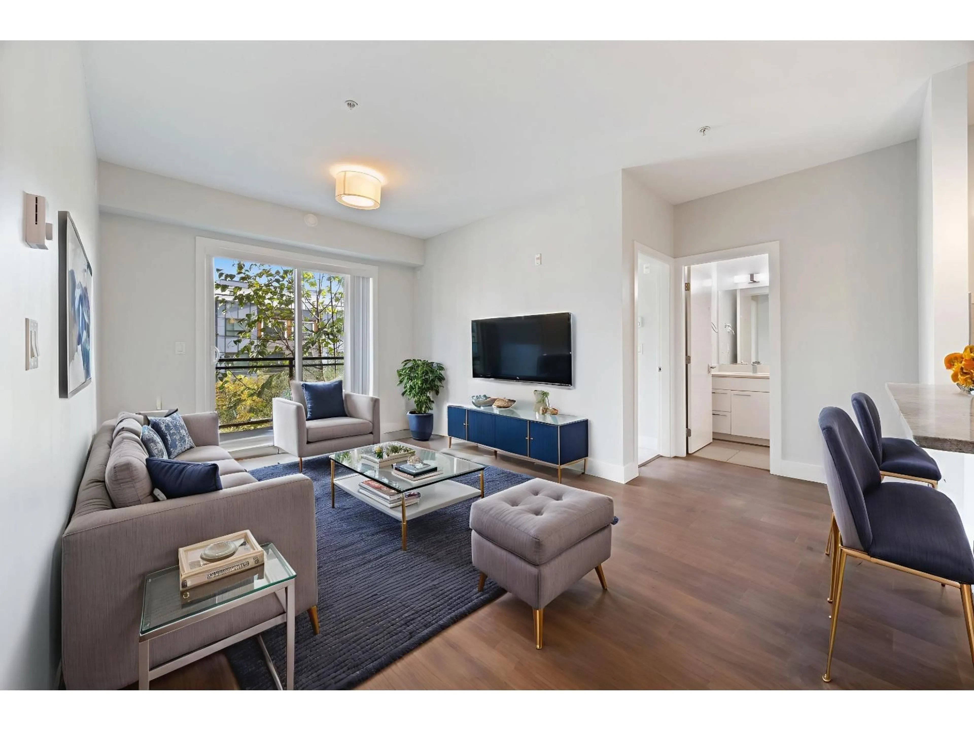 Living room with furniture, unknown for 208 - 5485 BRYDON CRESCENT, Langley British Columbia V3A0N5