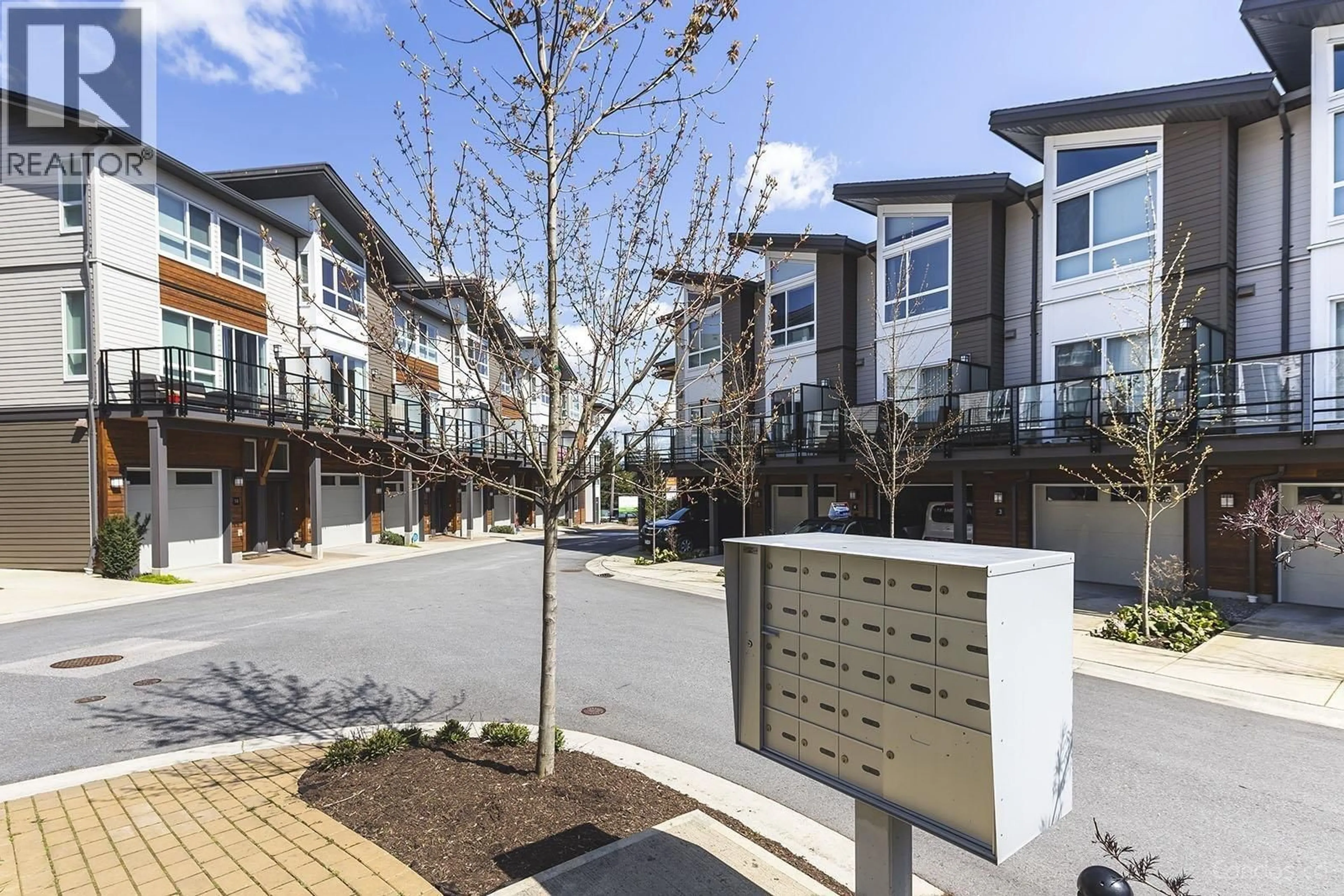 Patio, street for 6 - 909 CLARKE ROAD, Port Moody British Columbia V3H1L6