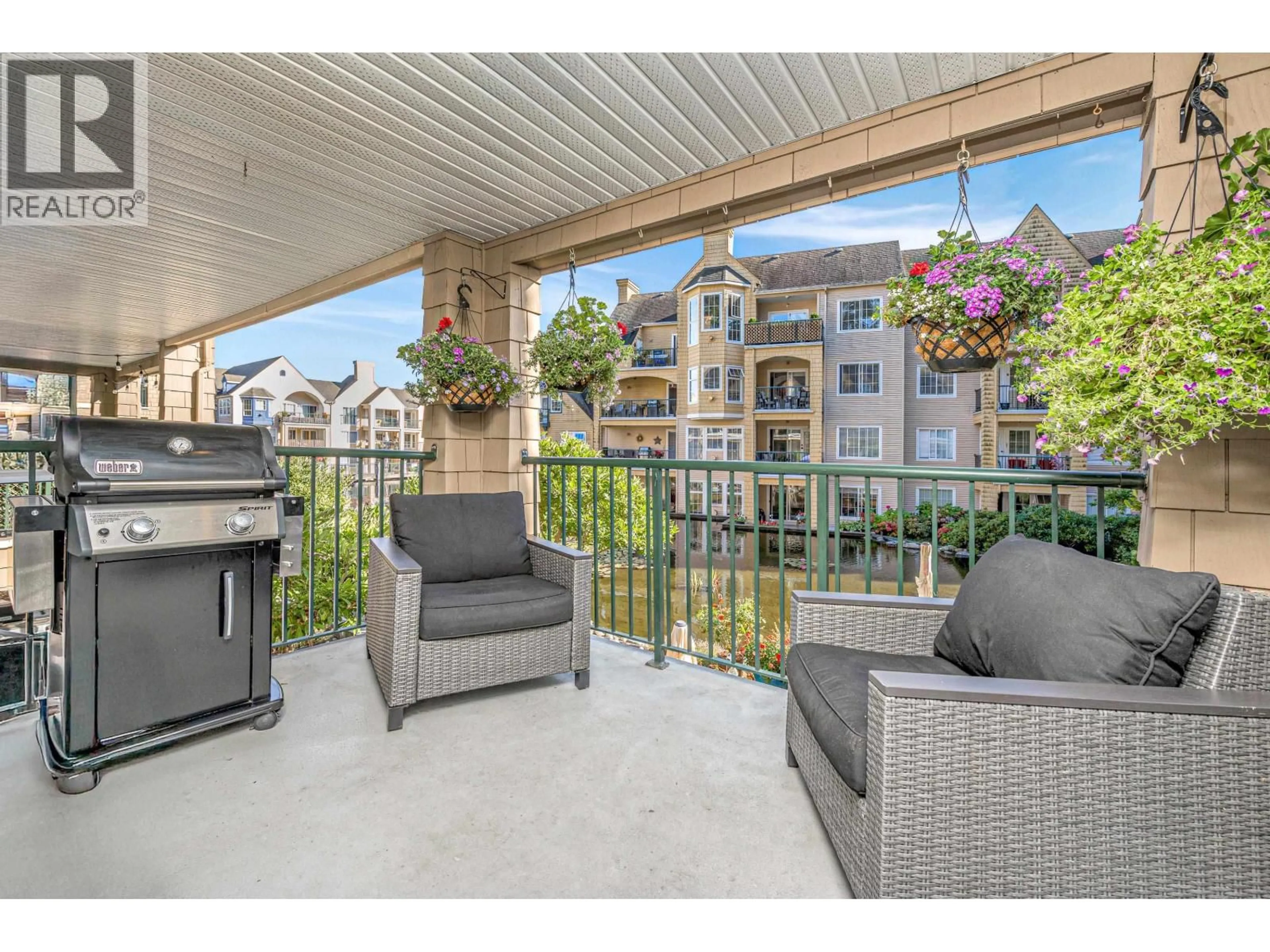 Patio, water/lake/river/ocean view for 205 - 5518 14TH AVENUE, Delta British Columbia V4M4E0