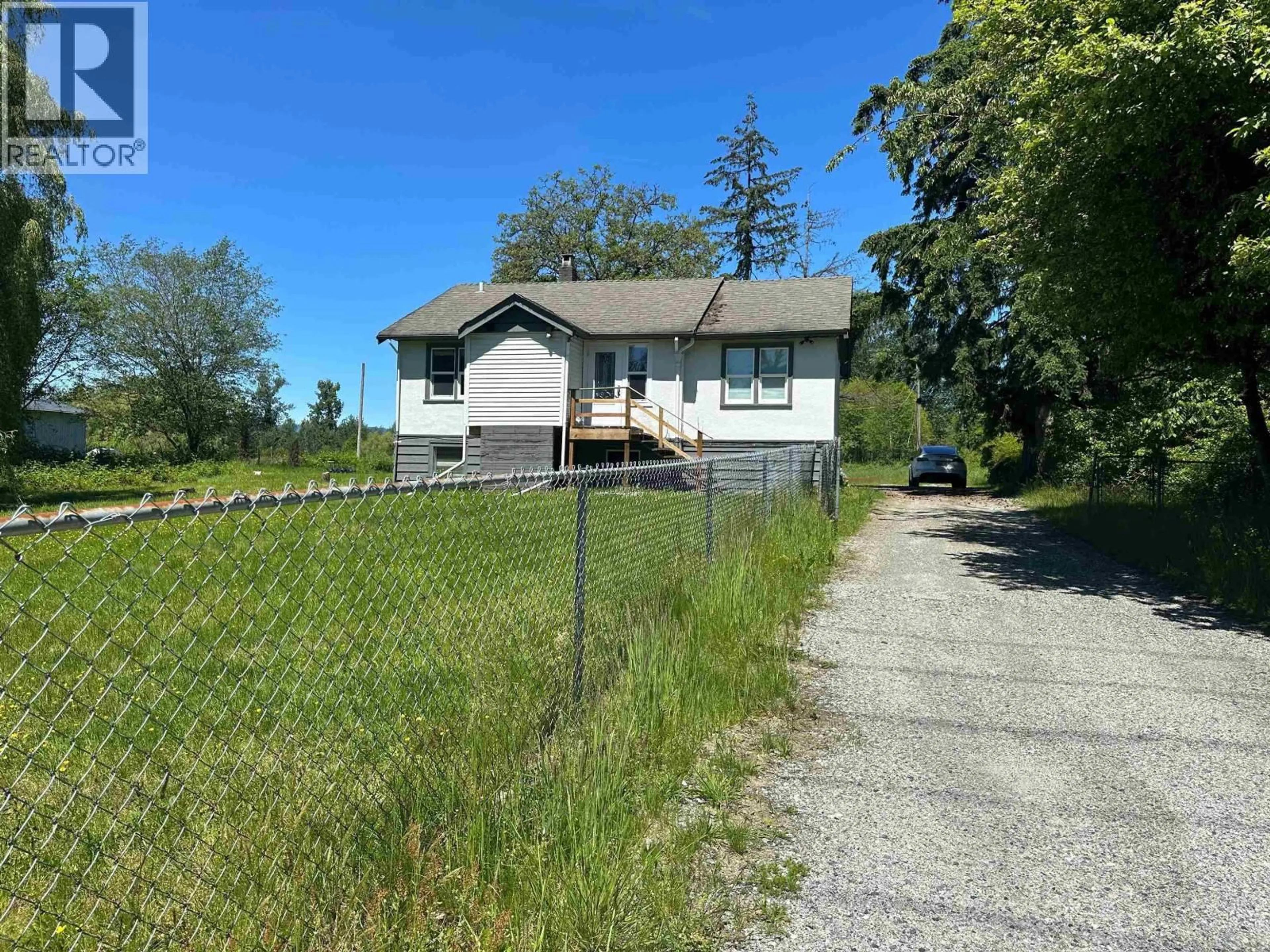 A pic from outside/outdoor area/front of a property/back of a property/a pic from drone, unknown for 24611 DEWDNEY TRUNK ROAD, Maple Ridge British Columbia V4R1X2
