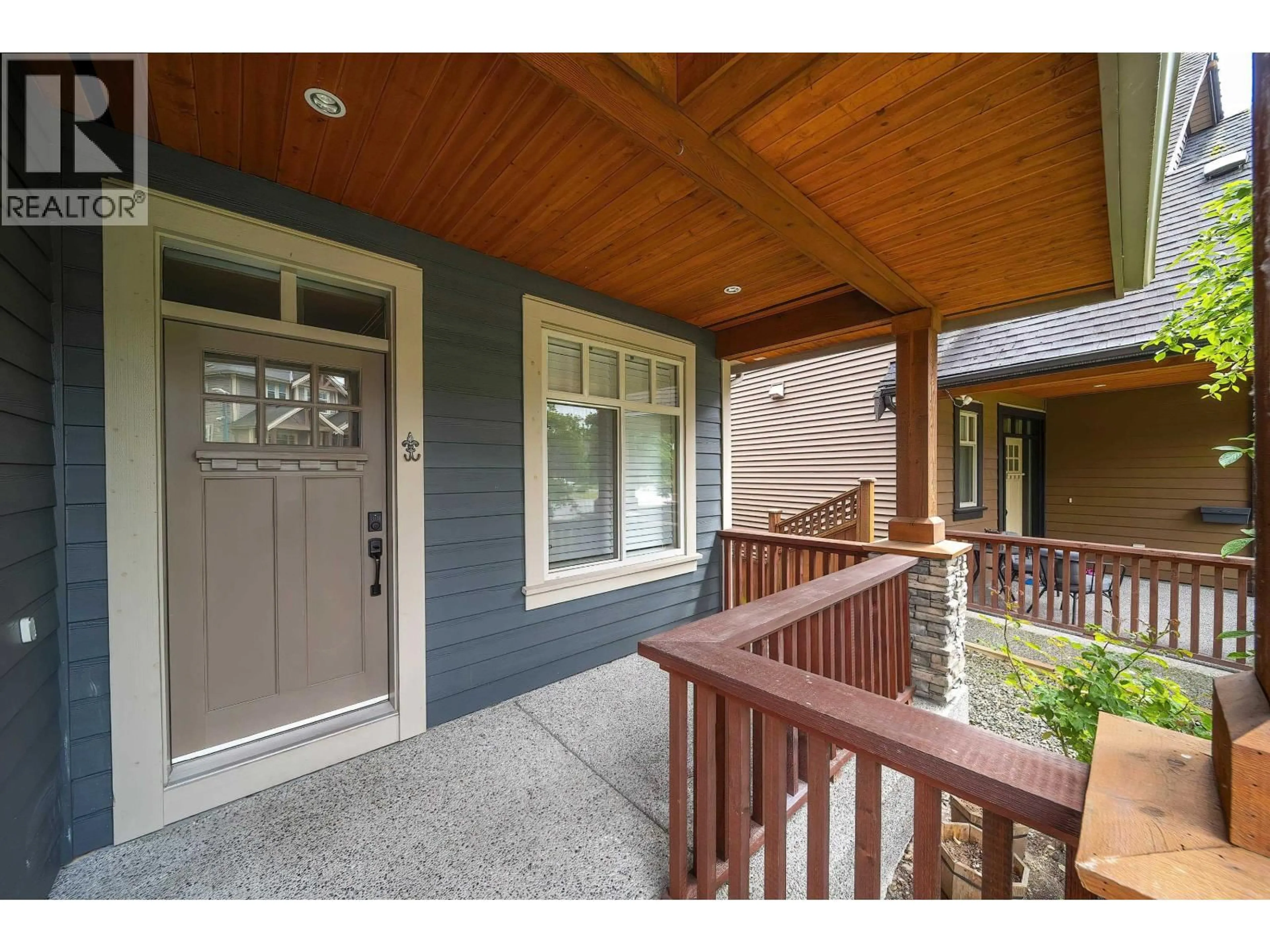 Indoor entryway for 1339 GREENBANK COURT, Coquitlam British Columbia V3E0K6