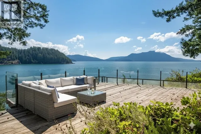 1010 TAKI-TE-SI ROAD, Gambier Island 3