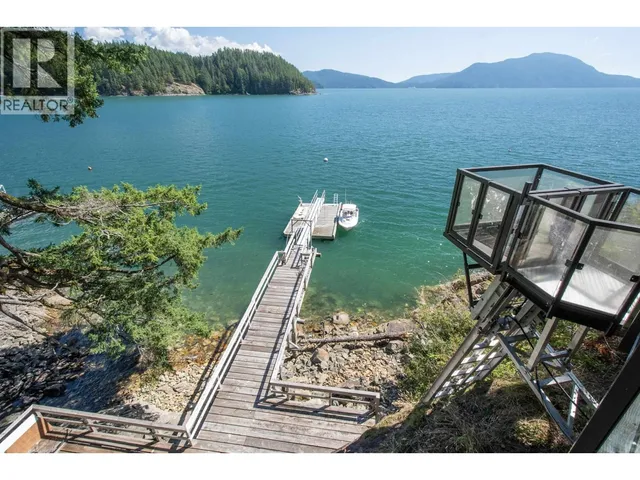 1010 TAKI-TE-SI ROAD, Gambier Island 4