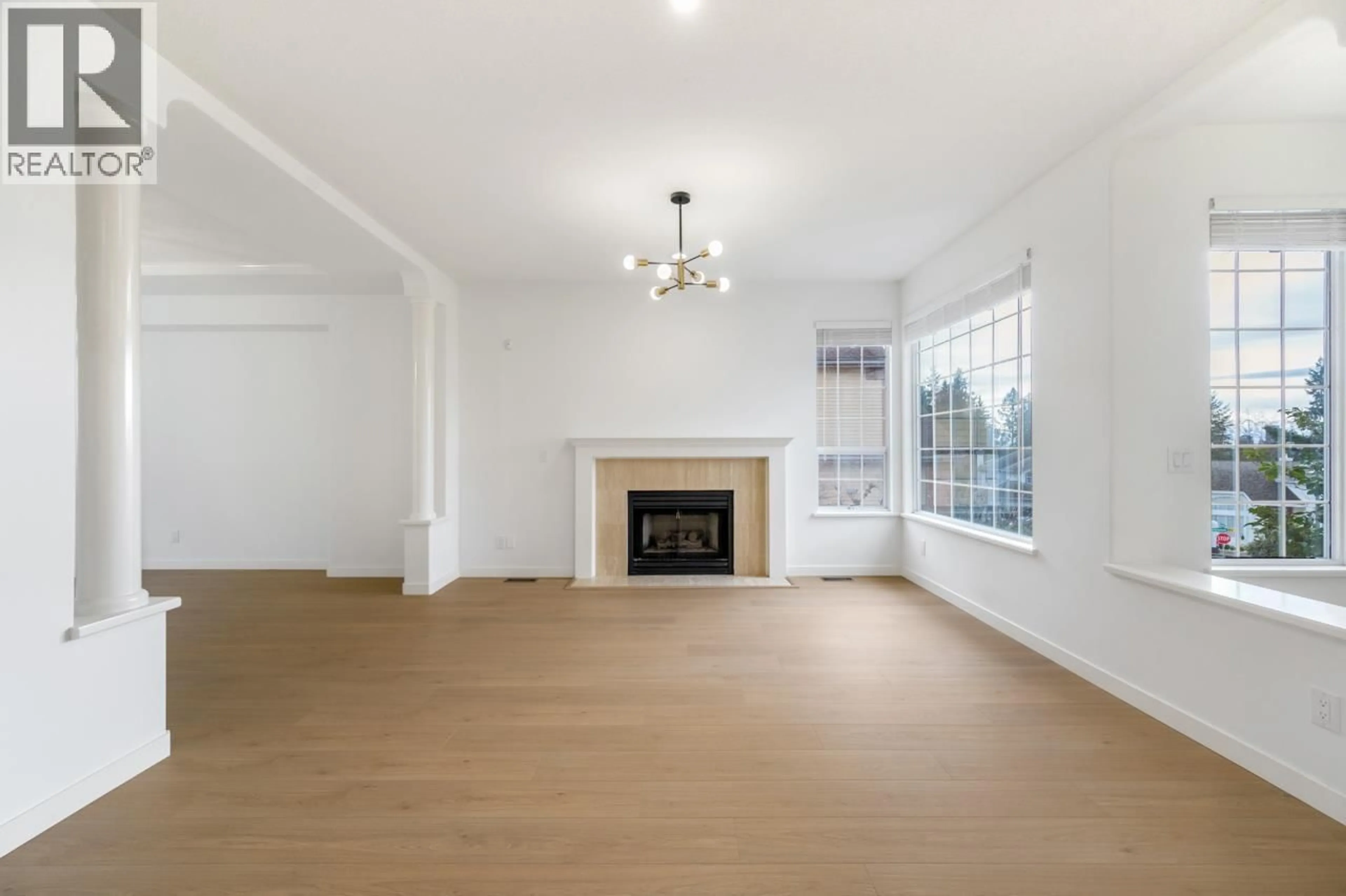 A pic of a room for 2905 WOODSTONE COURT, Coquitlam British Columbia V3E2S1