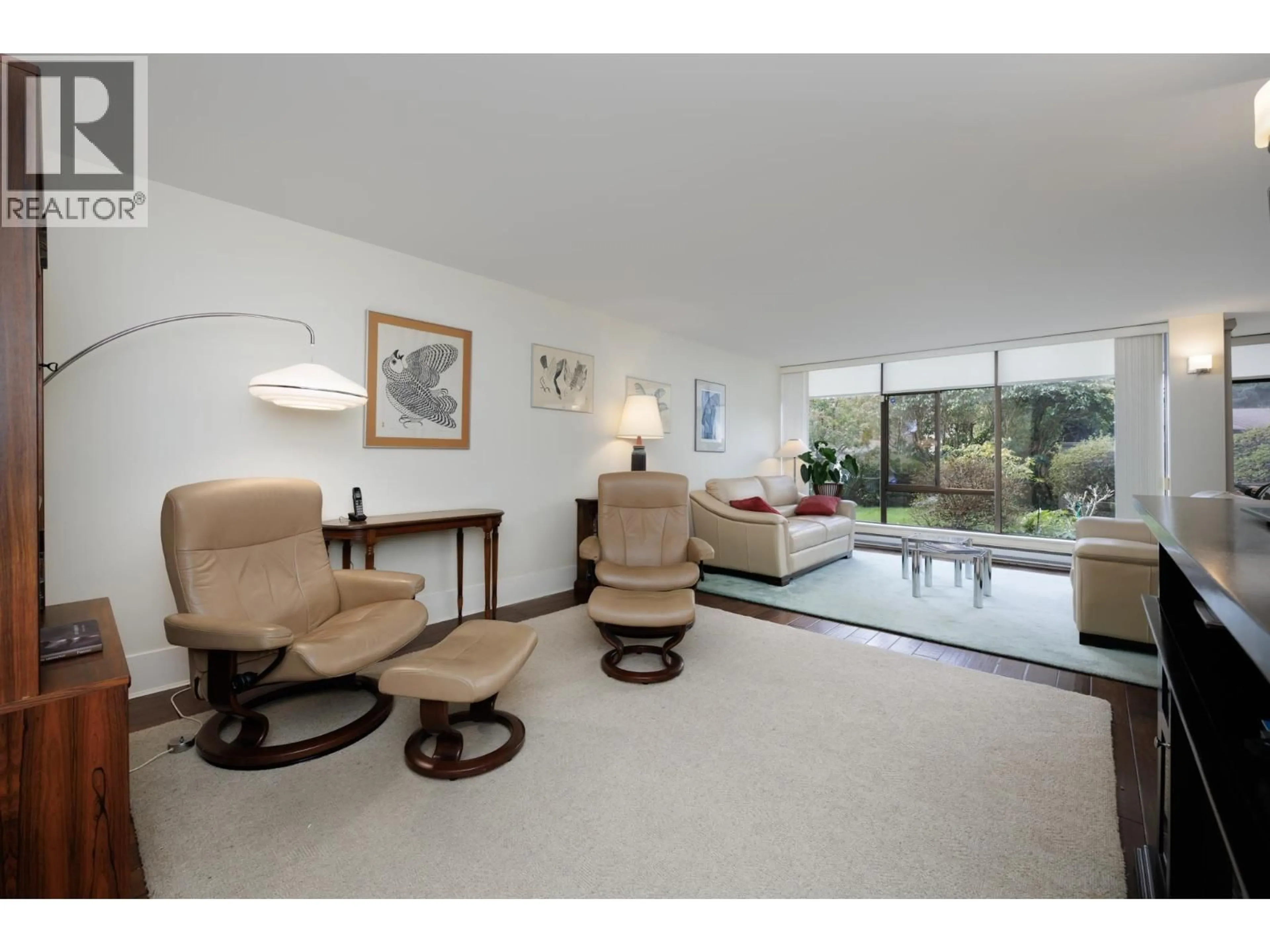 Living room with furniture, unknown for 112 - 4101 YEW STREET, Vancouver British Columbia V6L3B7